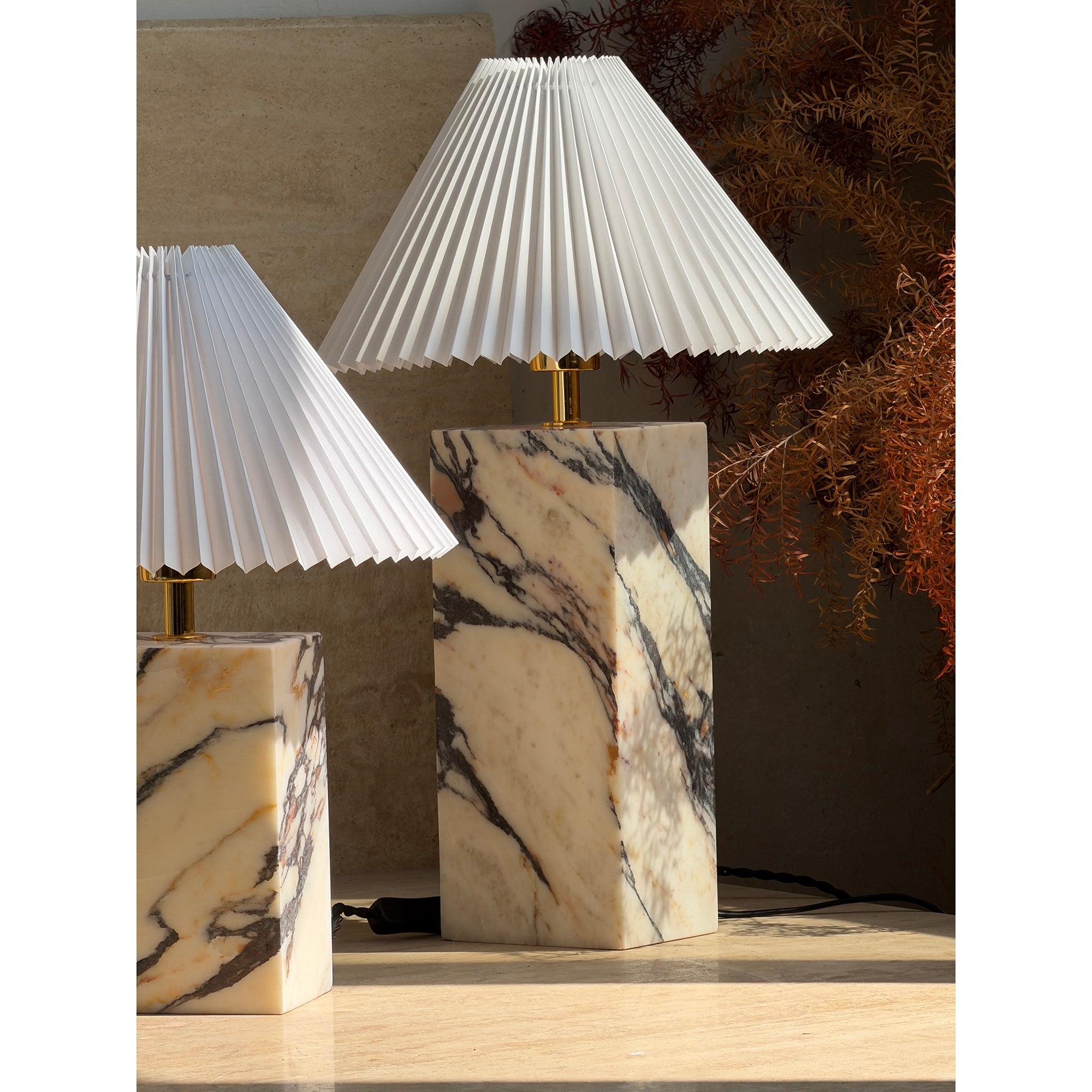 Arouca Table Lamp D633