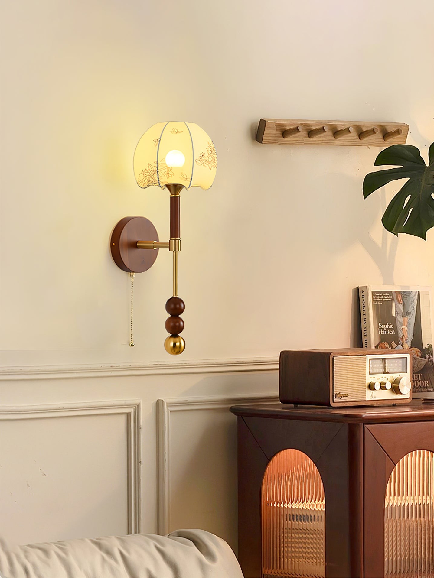 Retro Solid Wood Series Wall Lamp M523