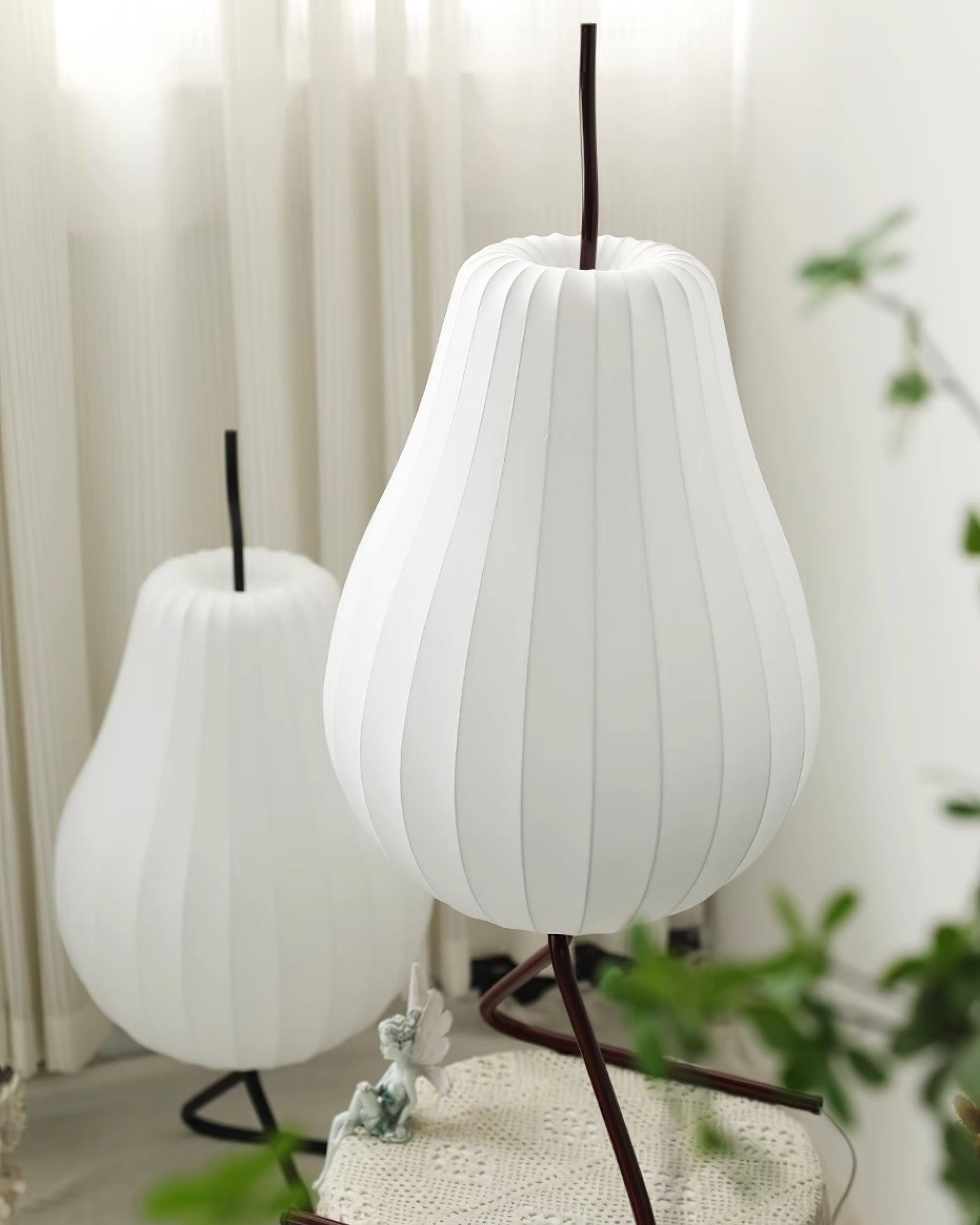 Pear-shaped Shite Floor Lamp Suitable For Living Room M35