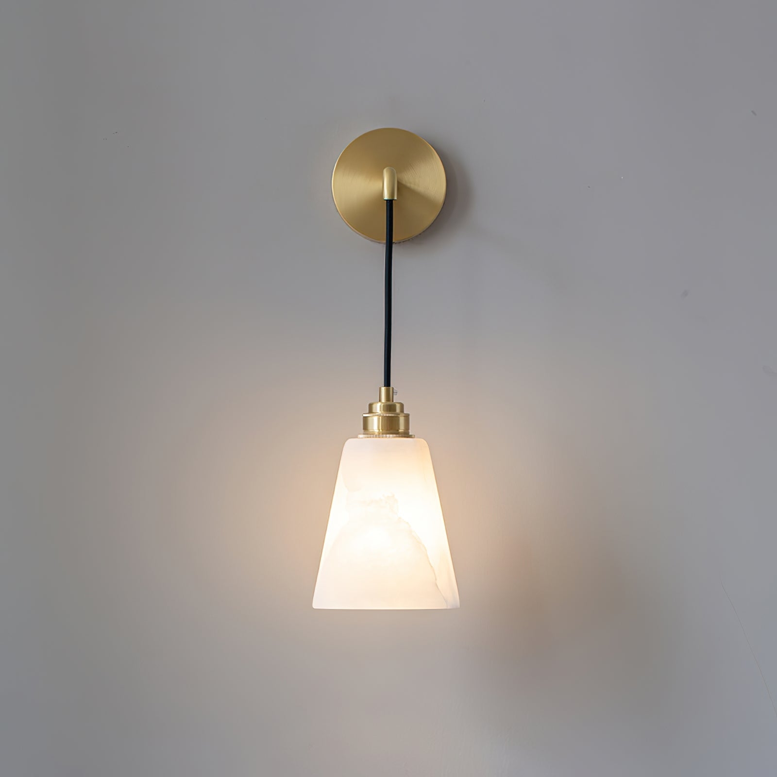 Droplet Alabaster Wall Lamp D403