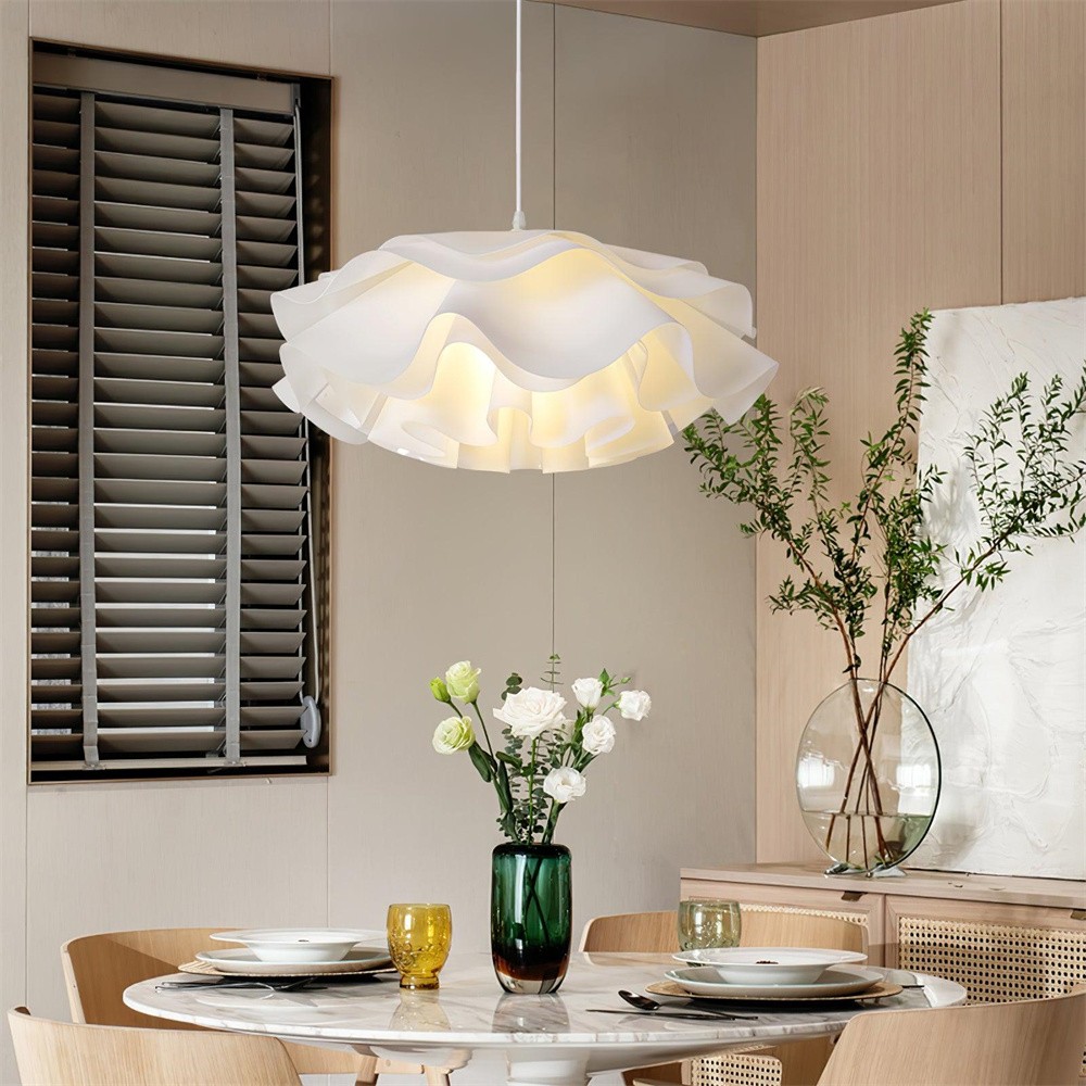 Nordic Flower Shape Acrylic Pendant Light S140