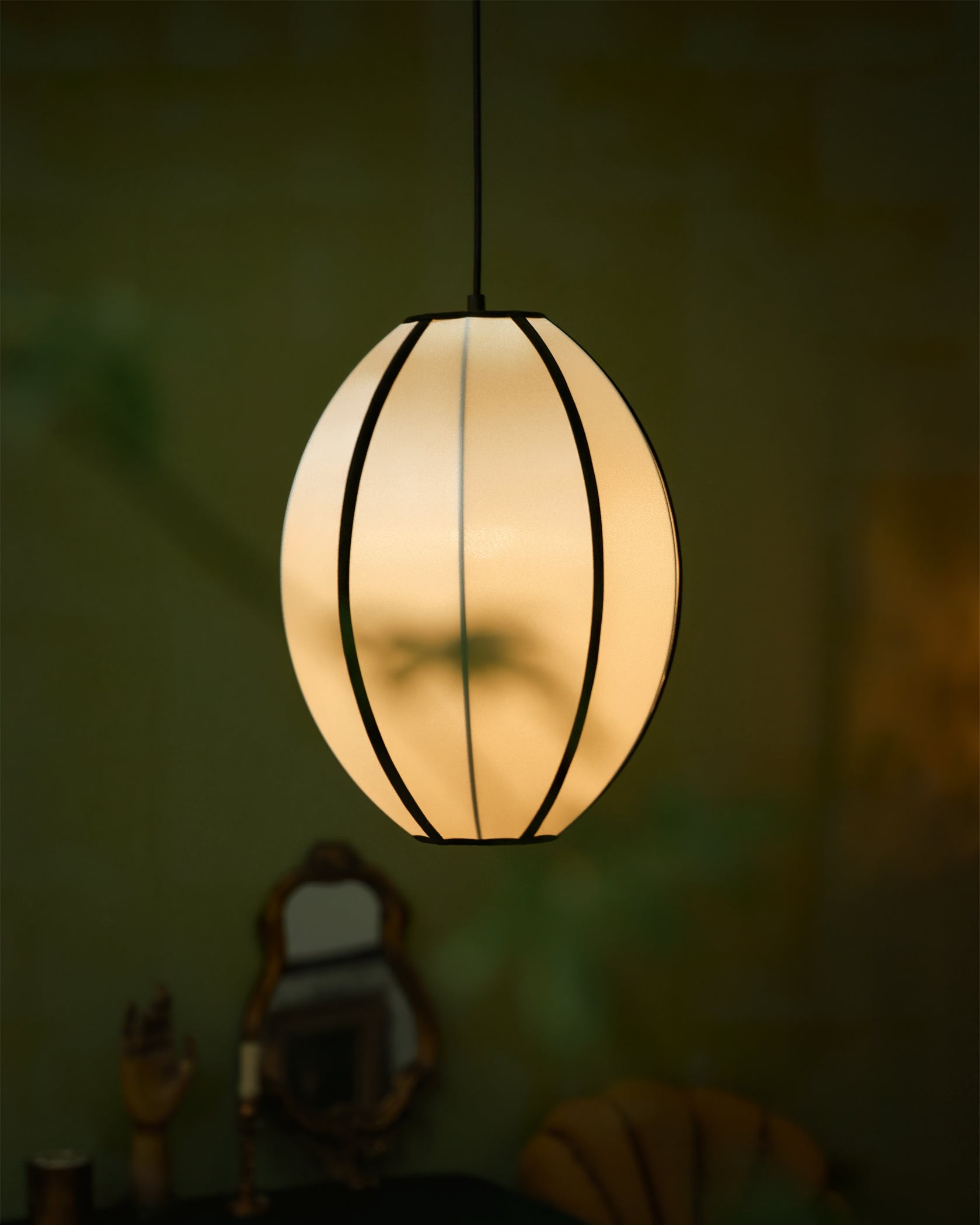 Vintage Silk Lantern Pendant Lamp M575