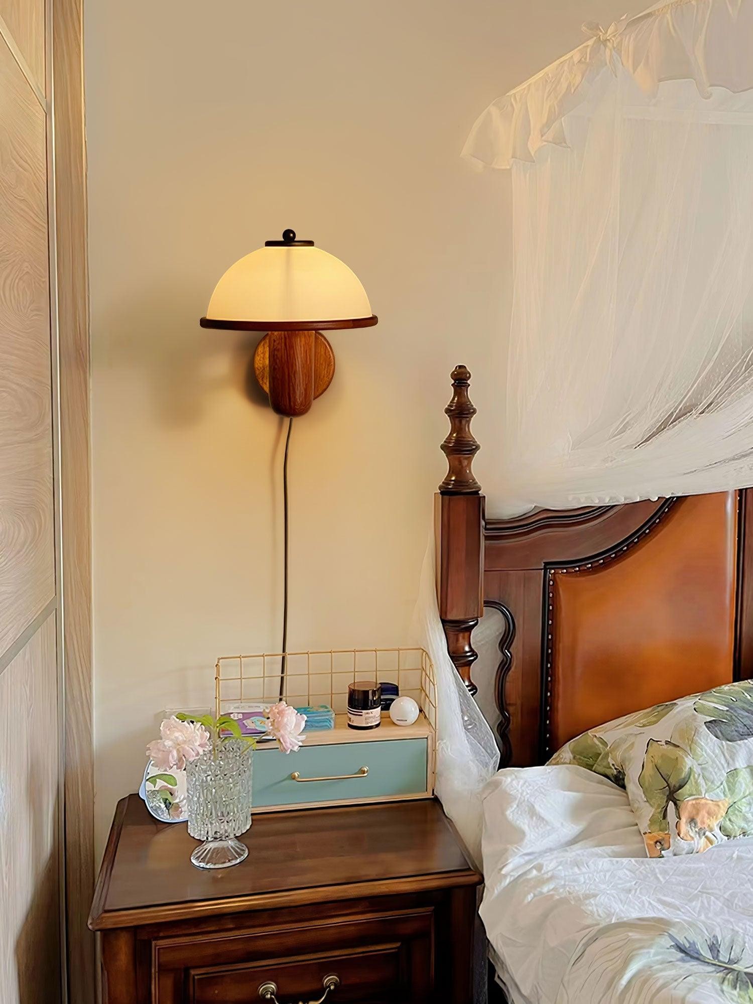 Mushroom Wood Wall Lamp M350