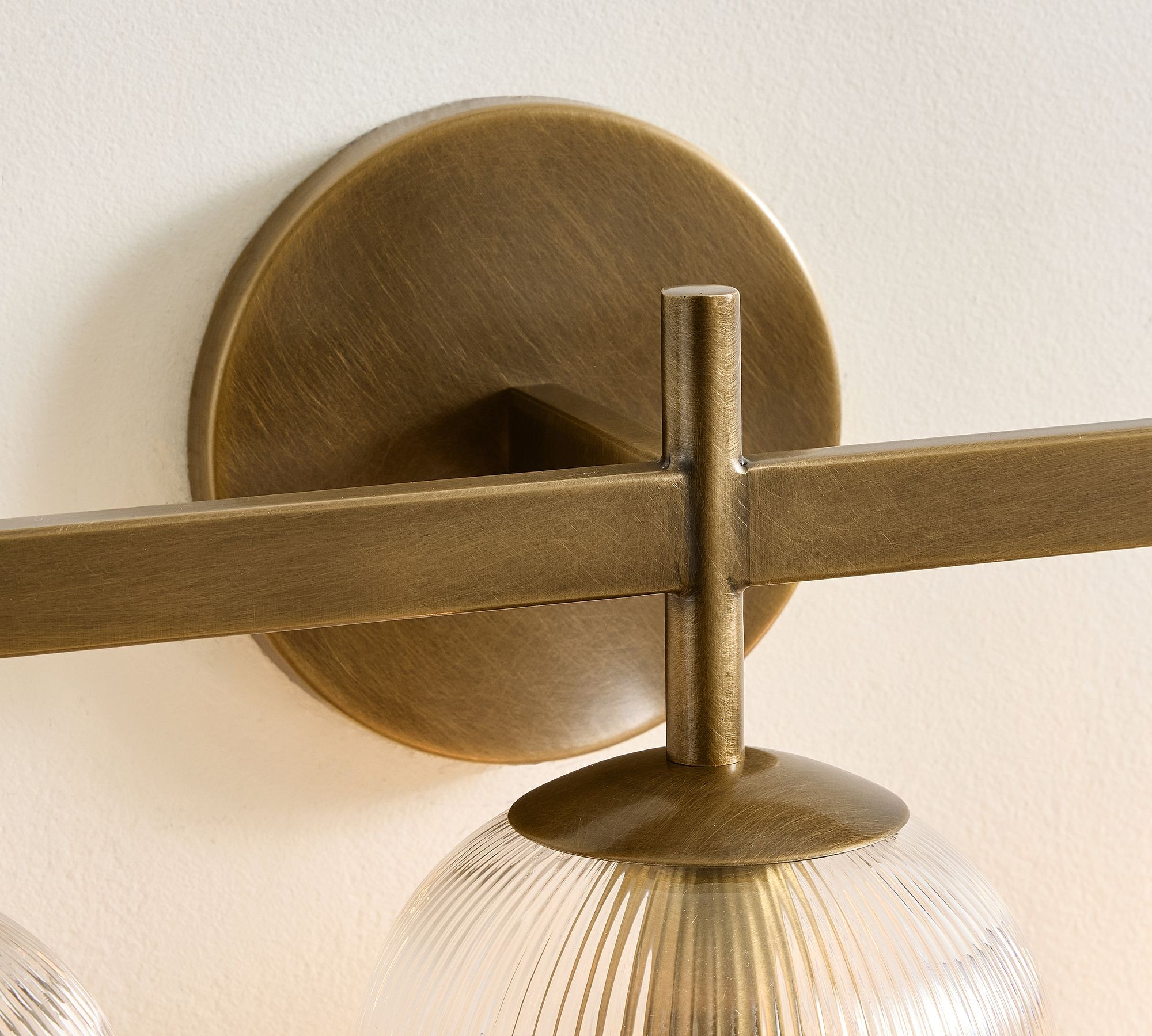 Bravira Ribbed Glass Sconce - Metal Wall Light with Clear Glass Shade T074