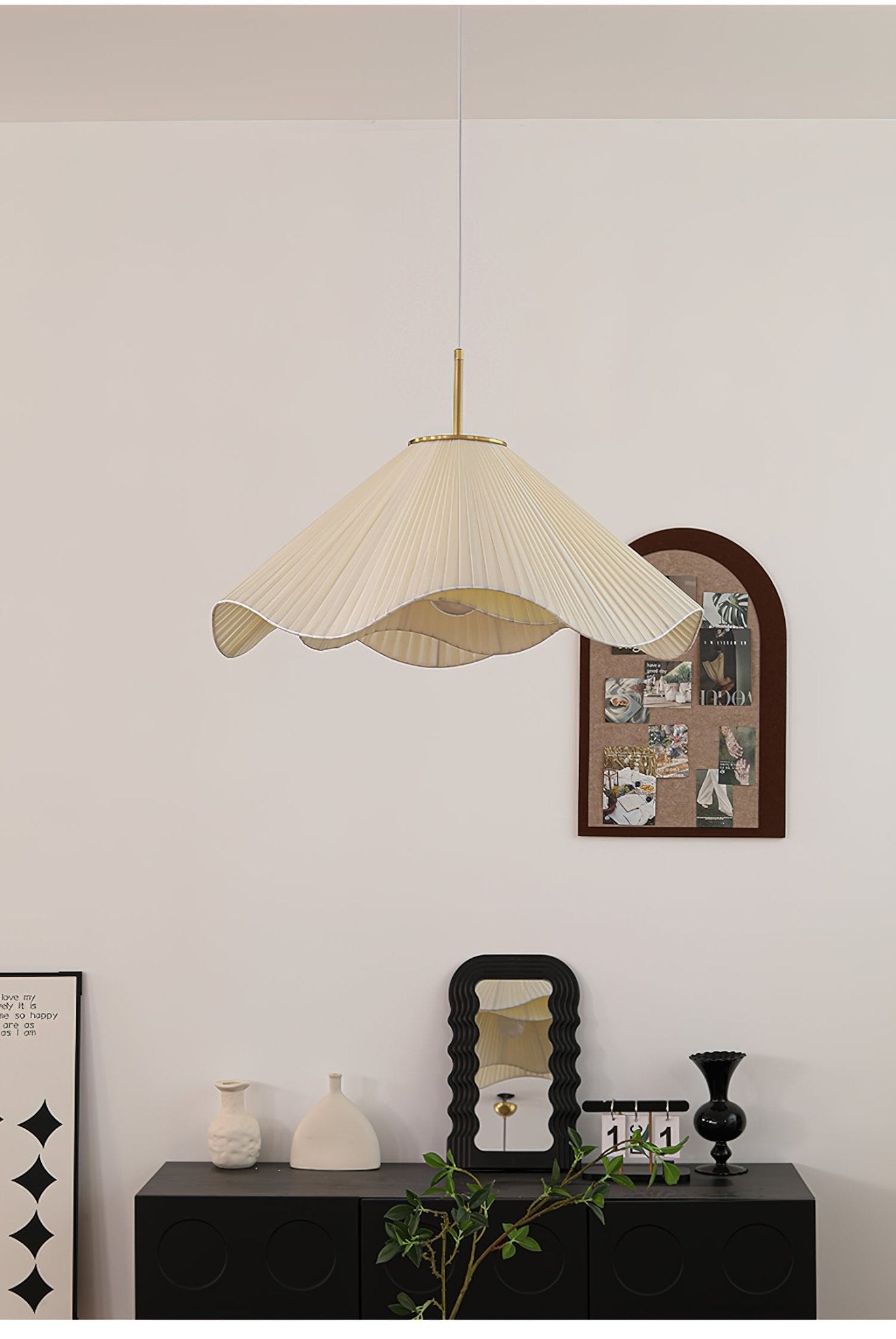 Nordic Cream Style Floral Pendant Lamp M561