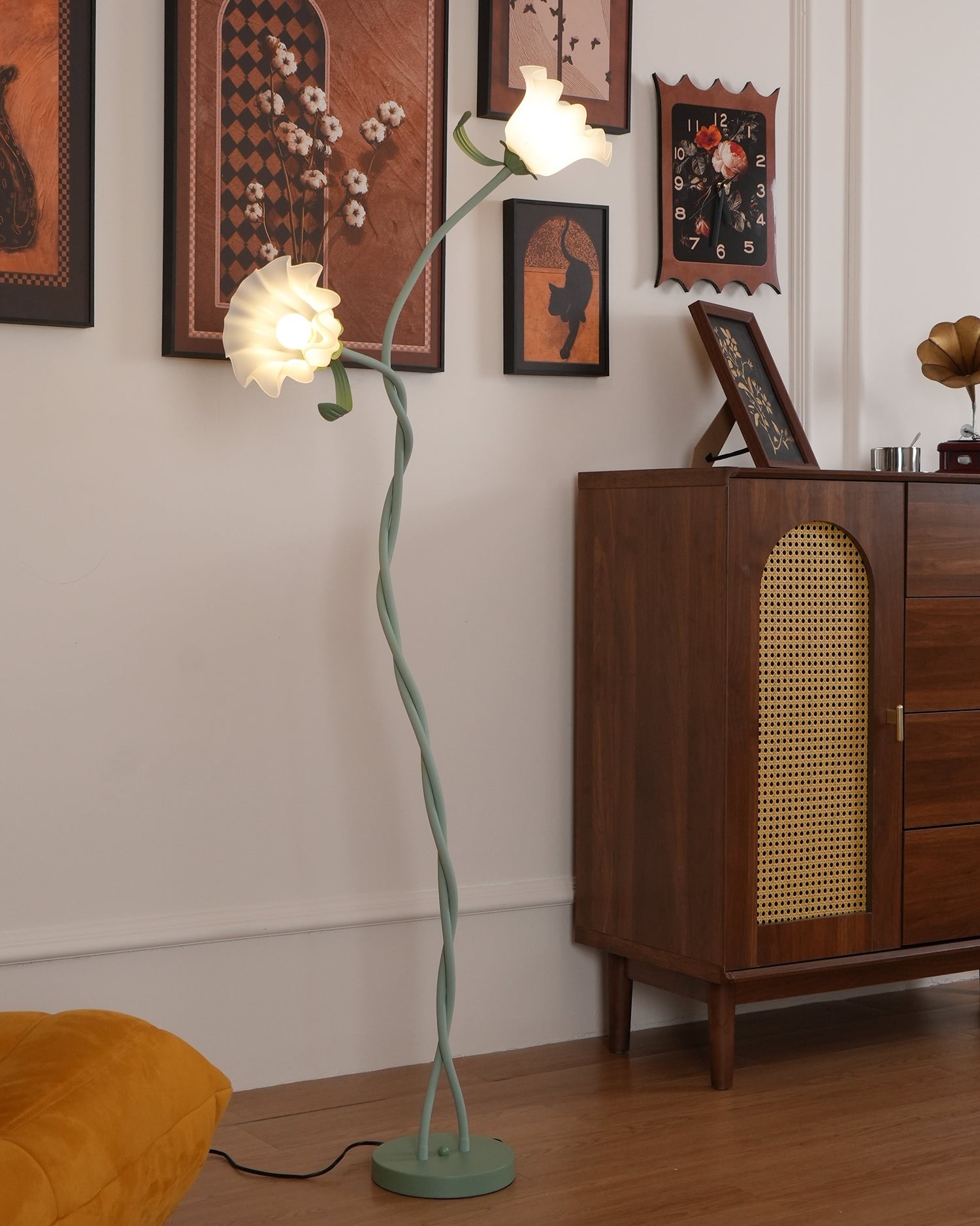 Creative Multi-Head Winding Flower Shape Floor Lamp M175