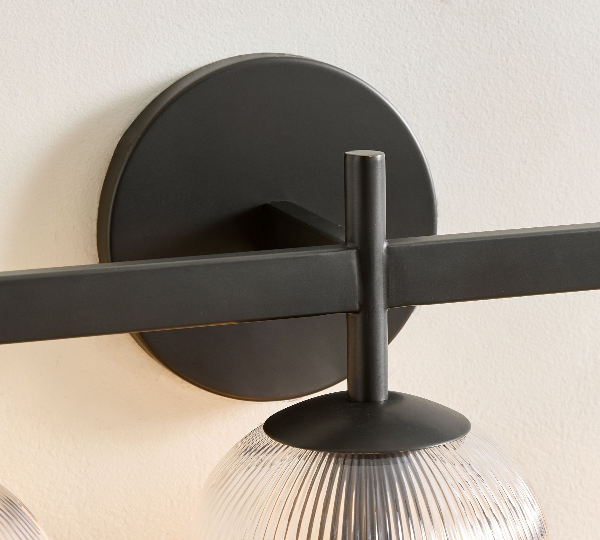 Bravira Ribbed Glass Sconce - Metal Wall Light with Clear Glass Shade T074
