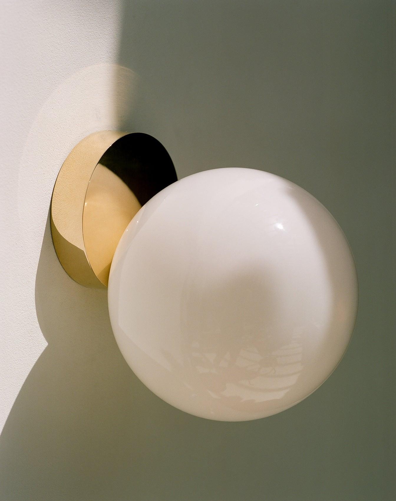 Scandinavian Iron Modern Wall Lamp M416