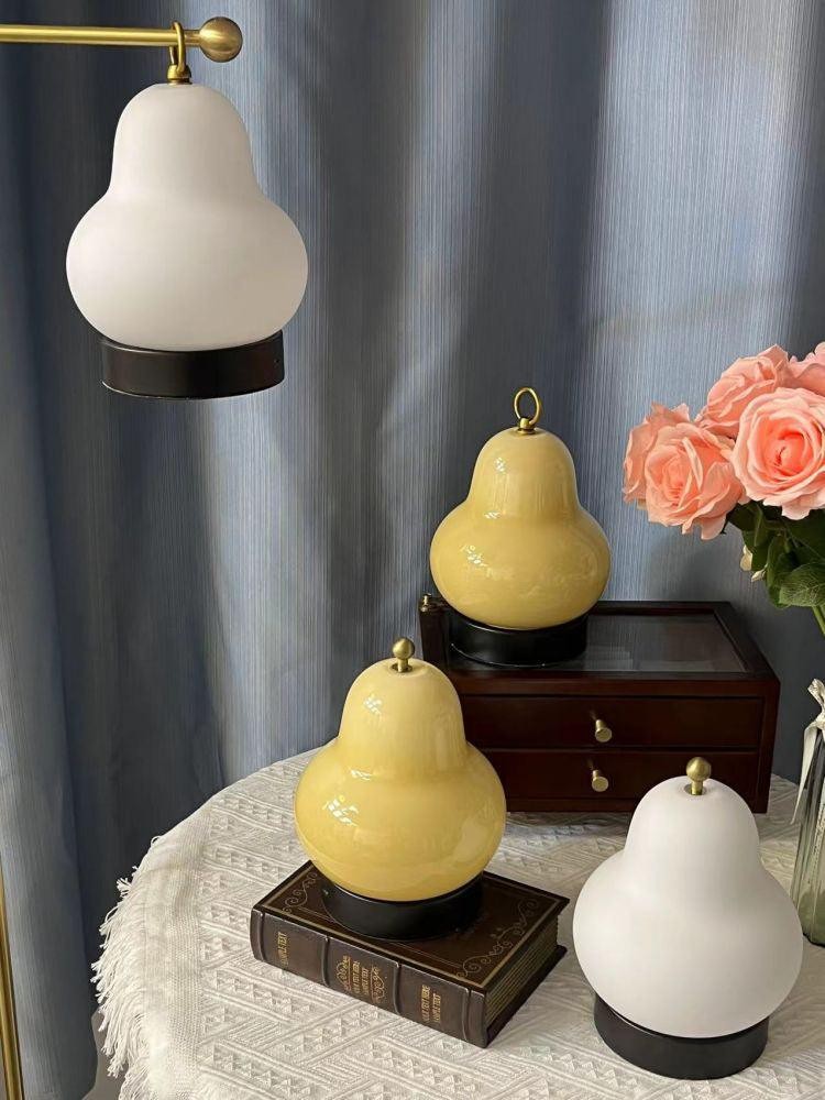 Cute Pear Shaped Table Lamp M441