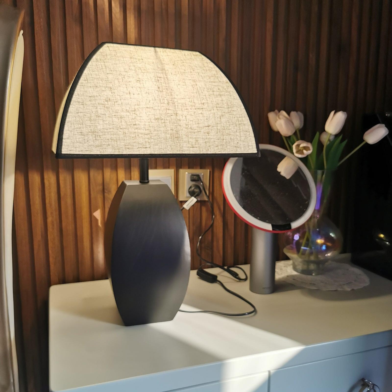Retro Metal Mushroom Fabric Table Lamp M549