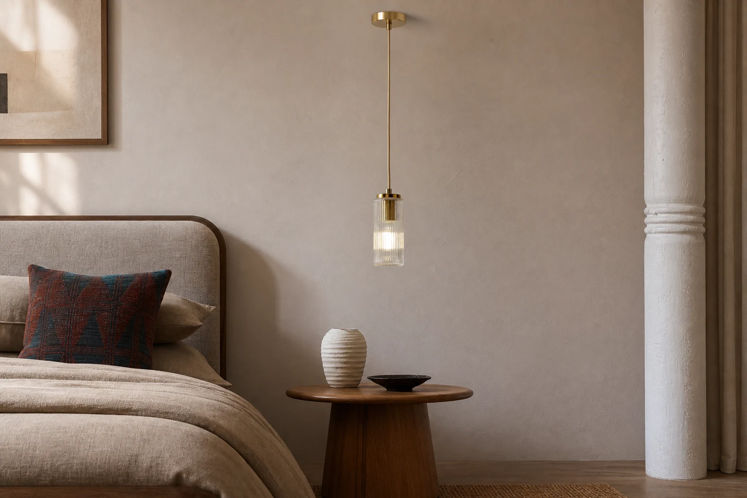 Lampa wisząca Rivora w drugiej scenie lifestylowego pokoju