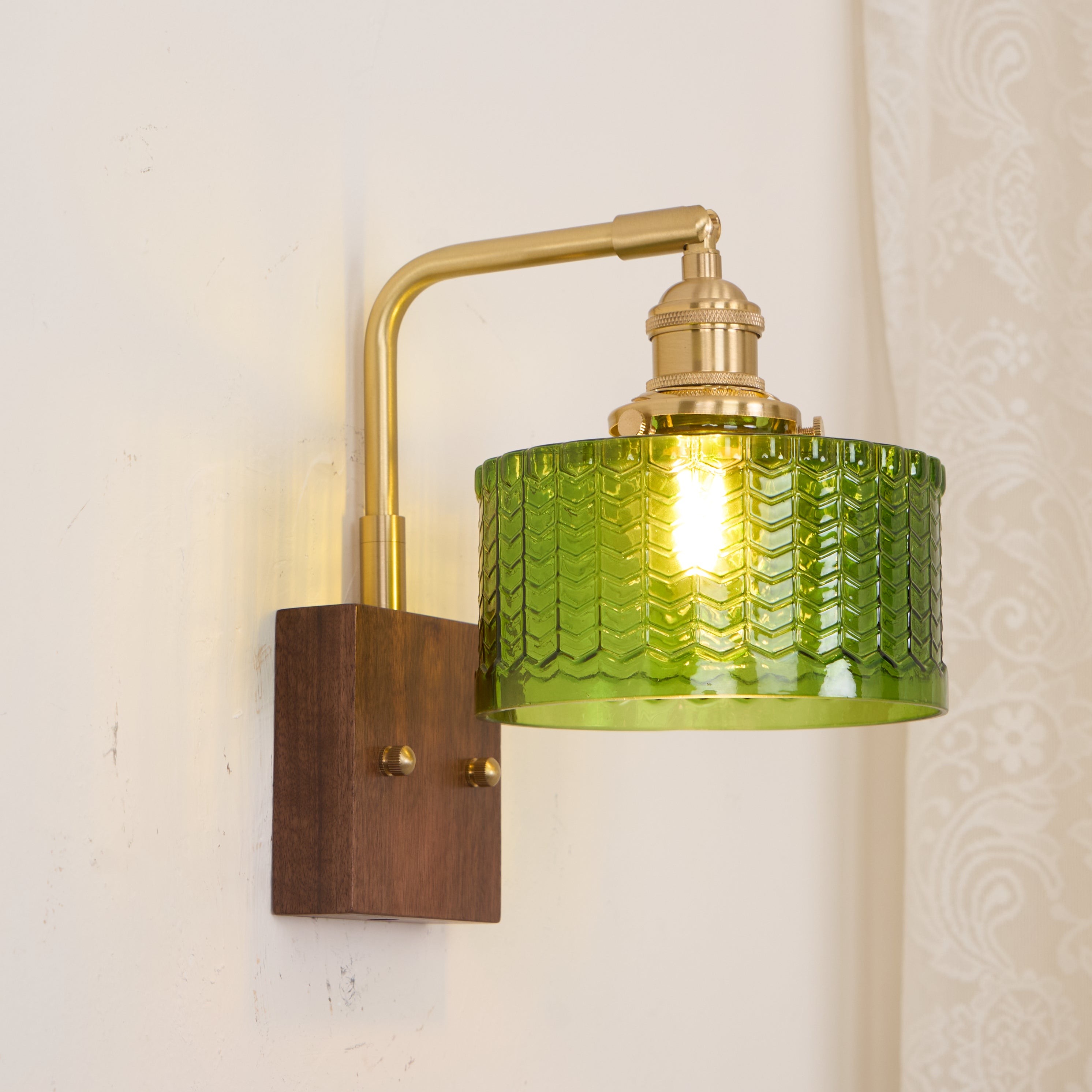Fashion Wall Lamp for Bedroom M169