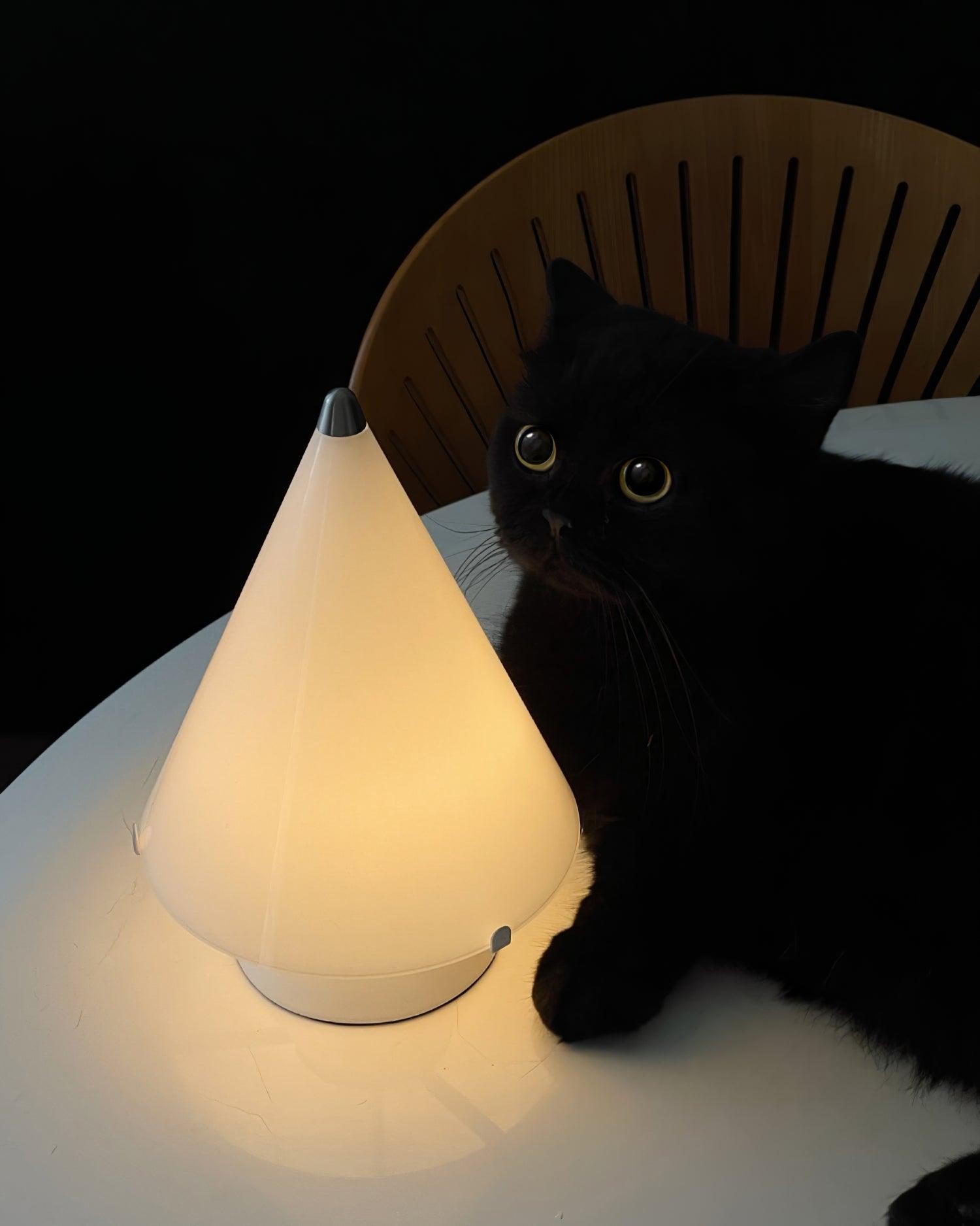 Spire-shaped Practical Fashionable Table Lamp M46