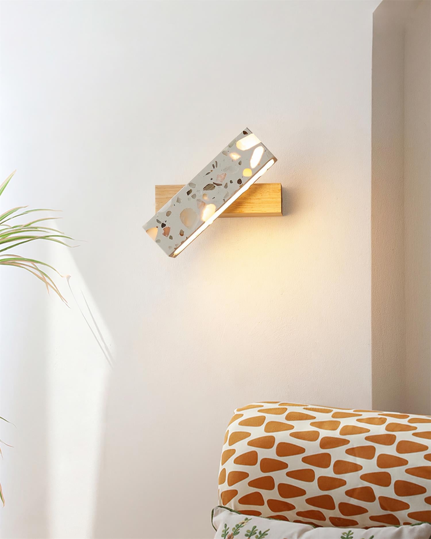 Soltera Wall Lamp D176