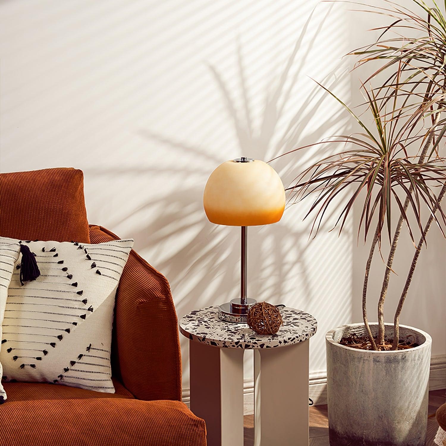 Retro Egg-shaped Dome Table Lamp M388