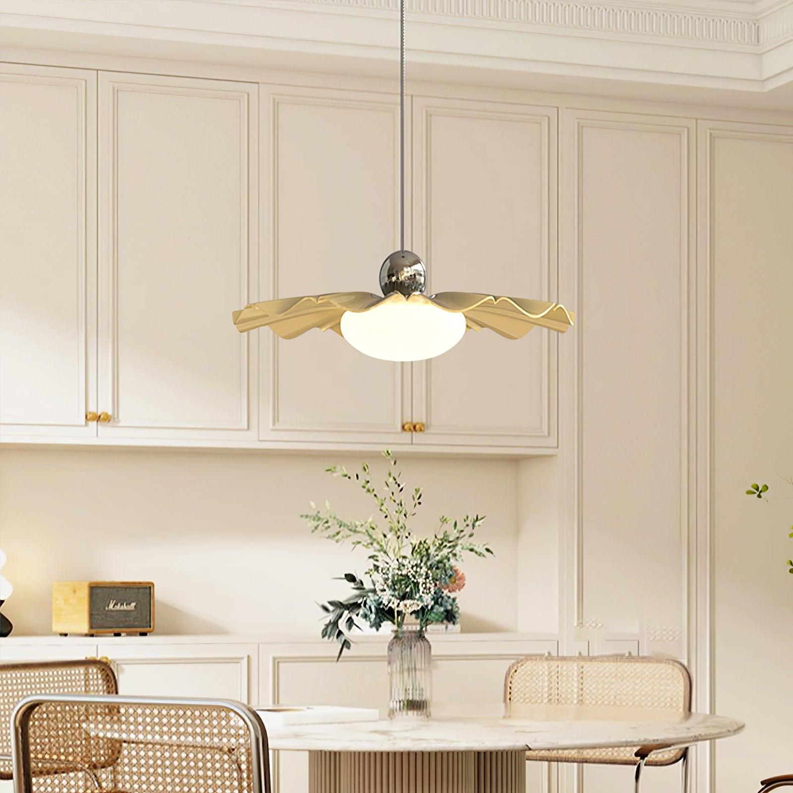 Blooming Flower Pendant Light D354