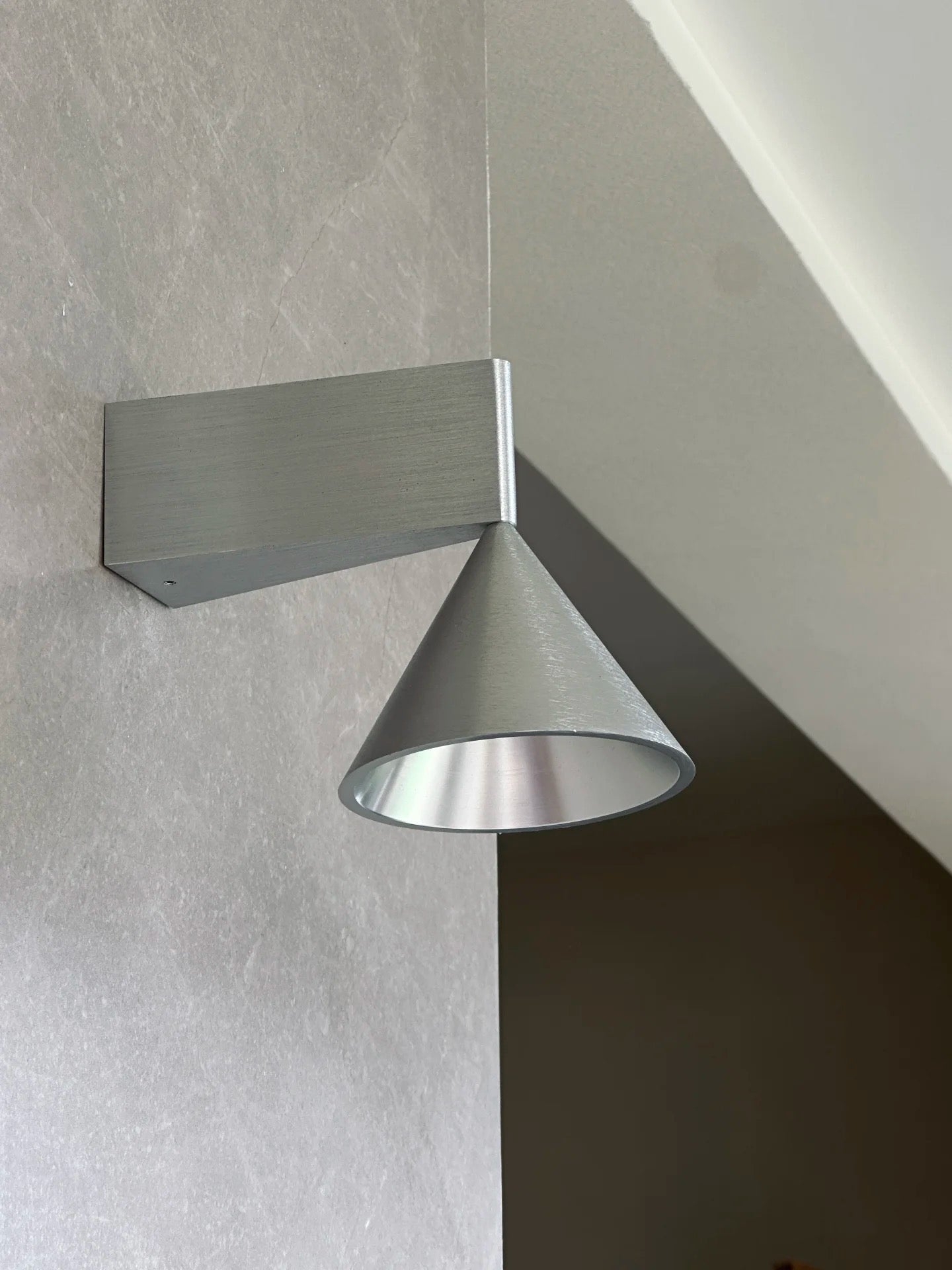 Apollo Aluminum Wall Lamp D720