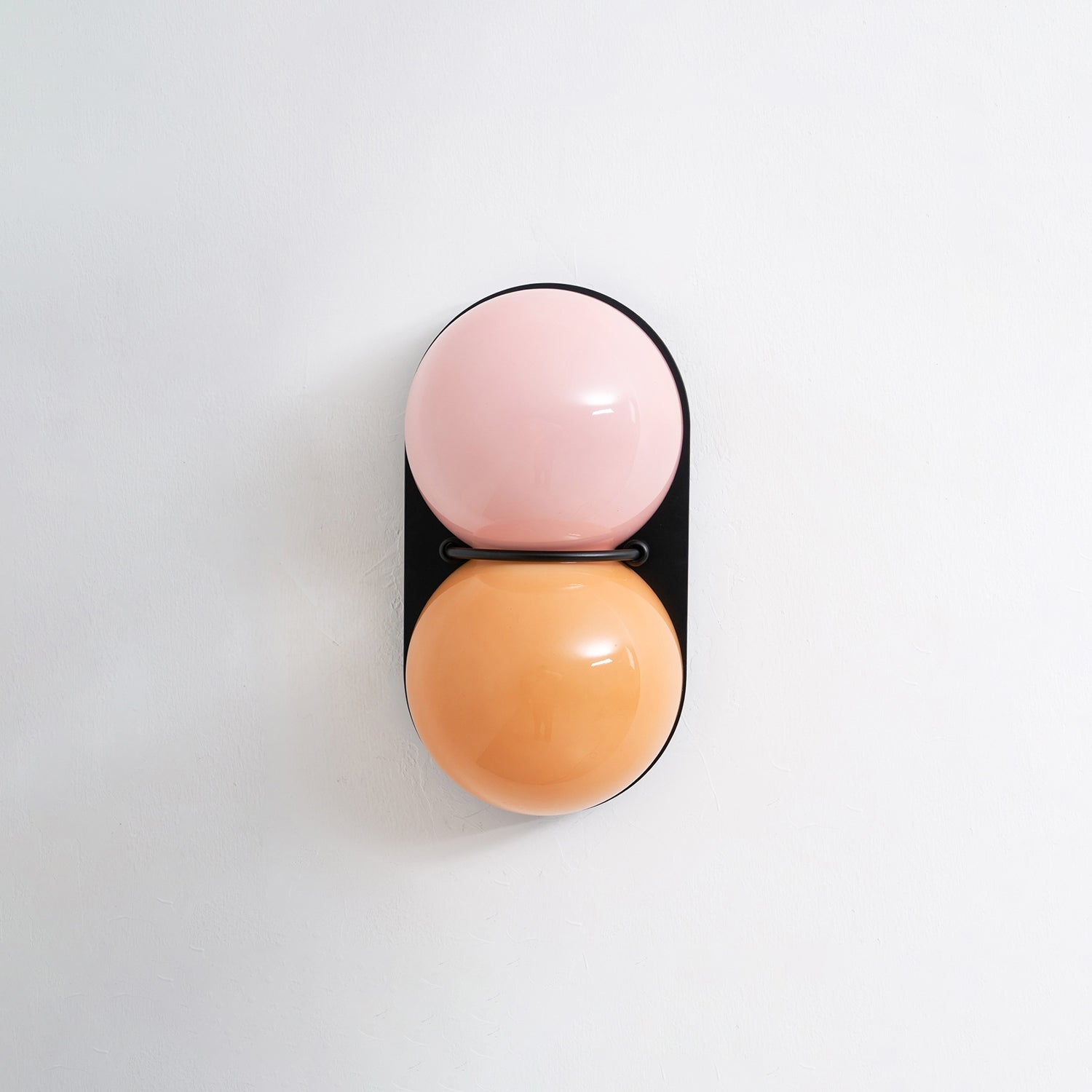 Twinwave Wall Lamp D287