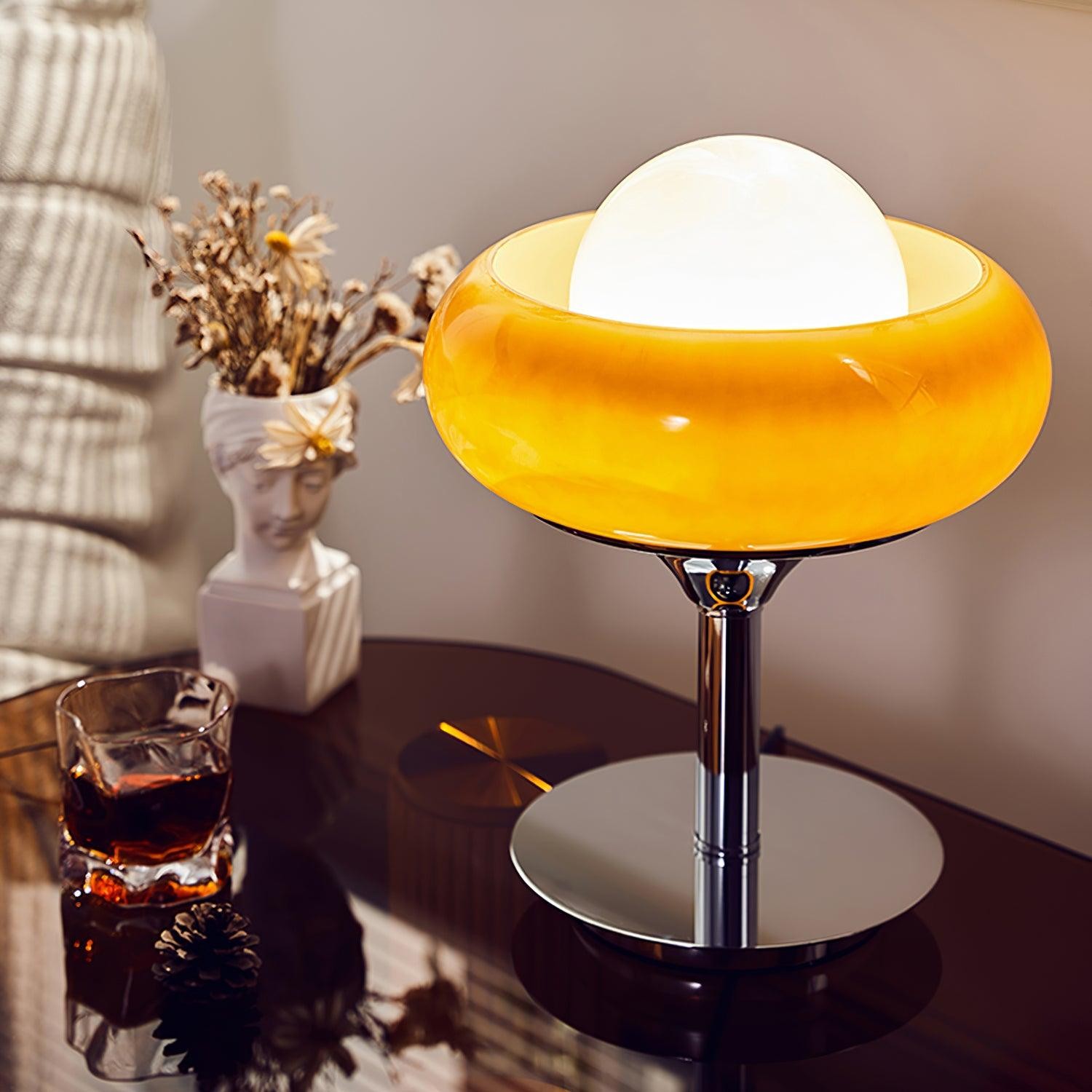Vintage Cream Table Lamp for Bedroom M153