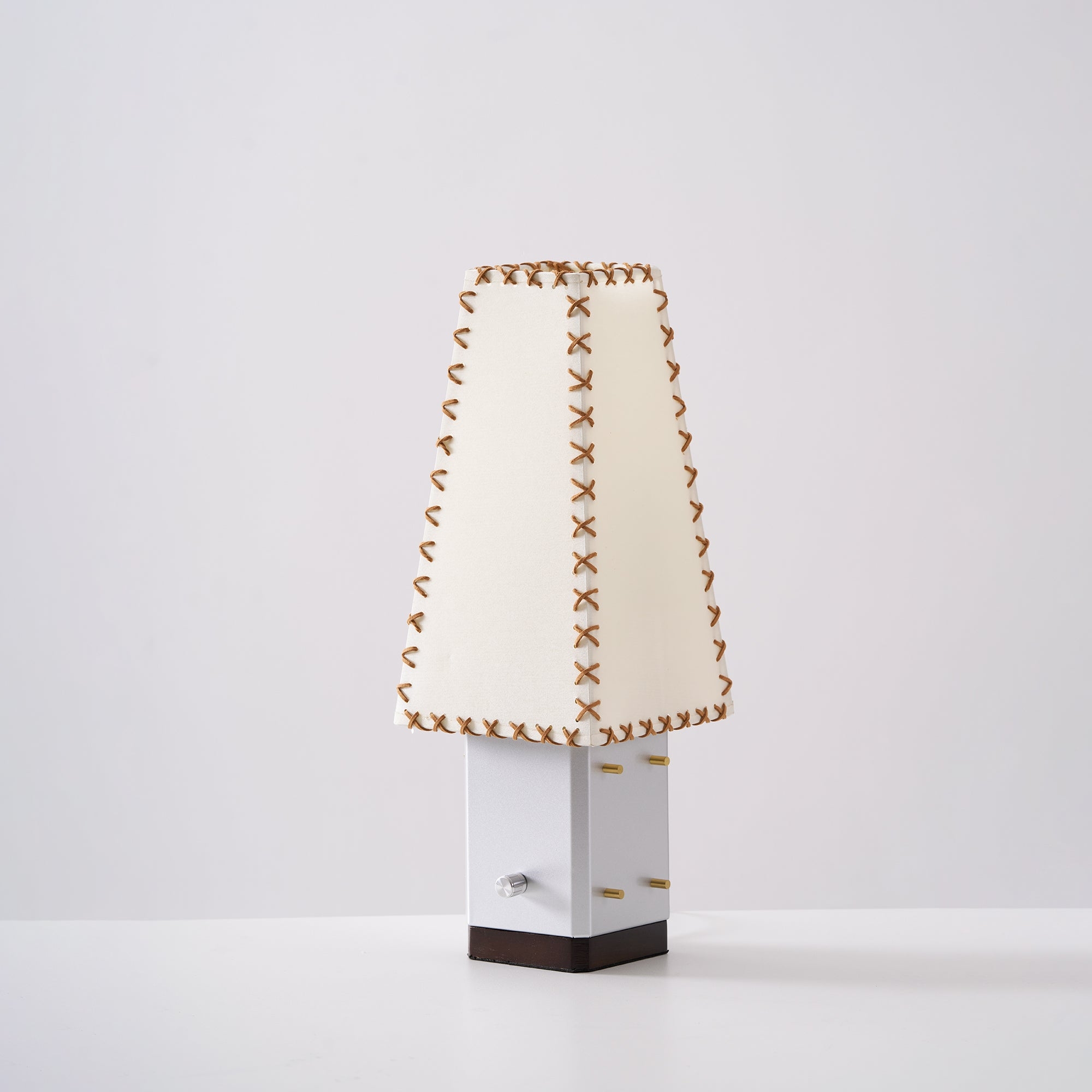 Parchment Table Lamp D677