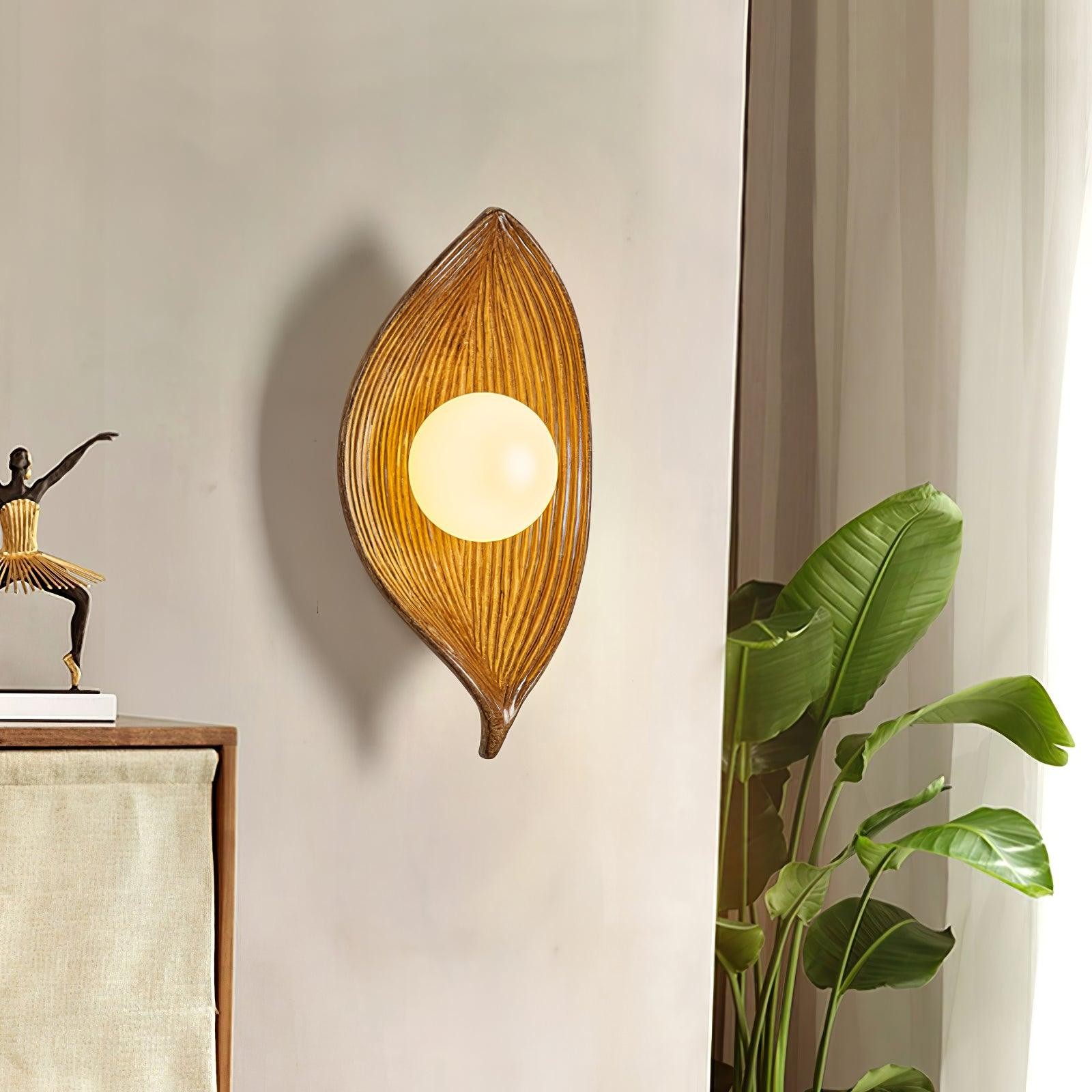 Leaf Canoe Wall Sconce M545