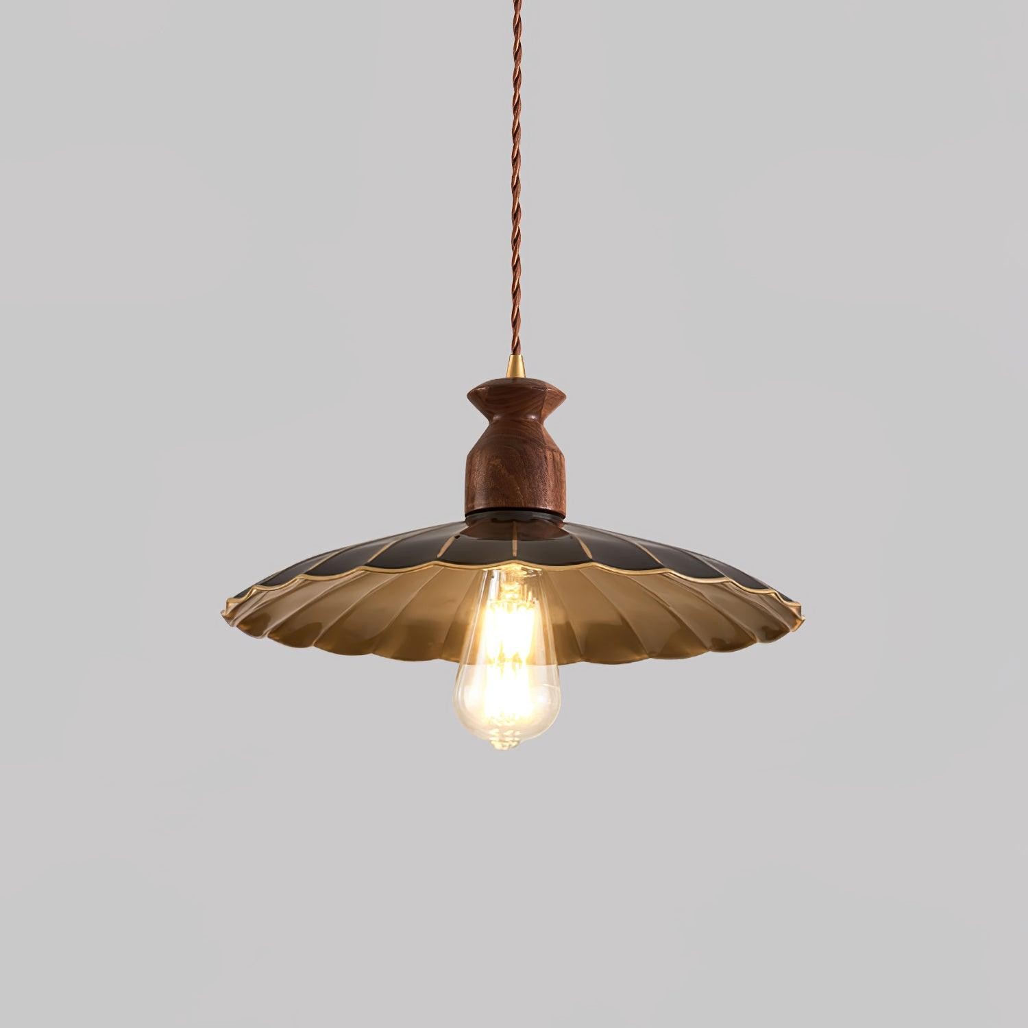 Round Brass Metal Badge Gold Pendant Lamp M84