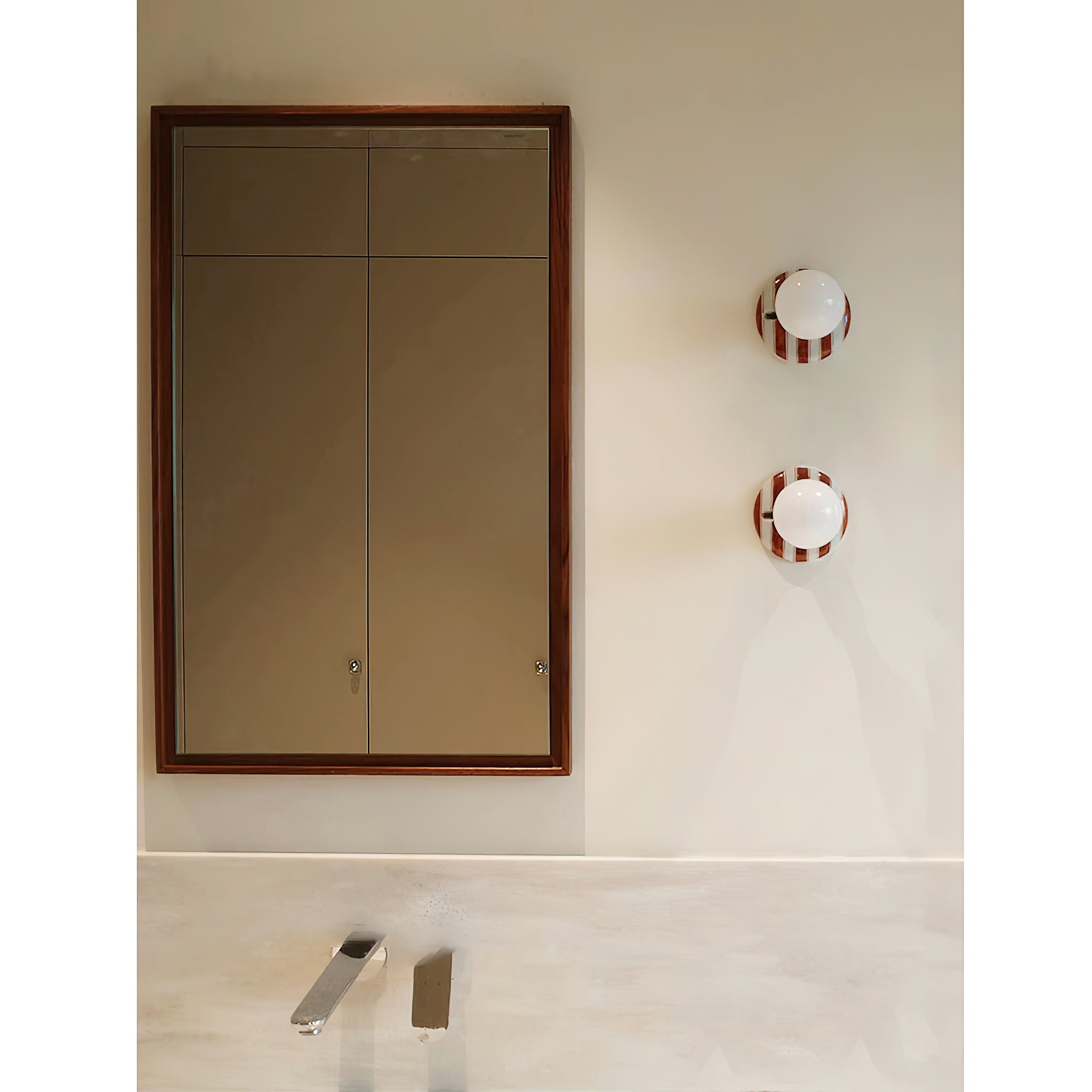 Ambrette Wall Lamp D722
