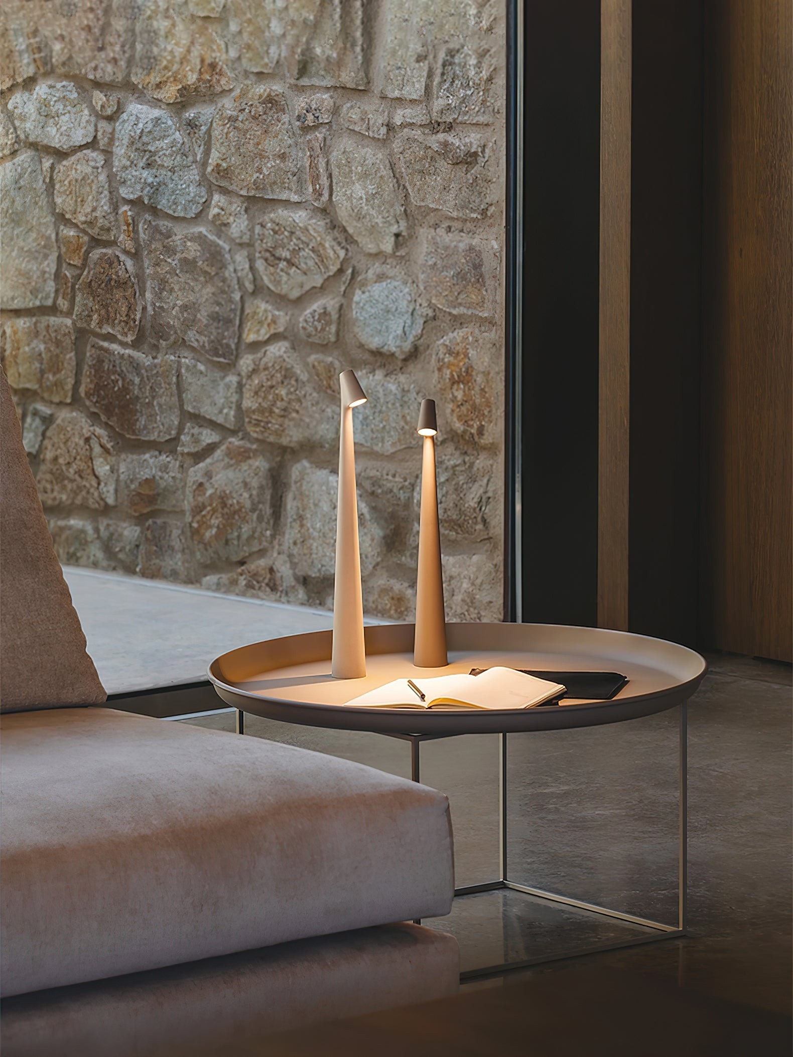 Creative Tall Portable Table Lamp M497