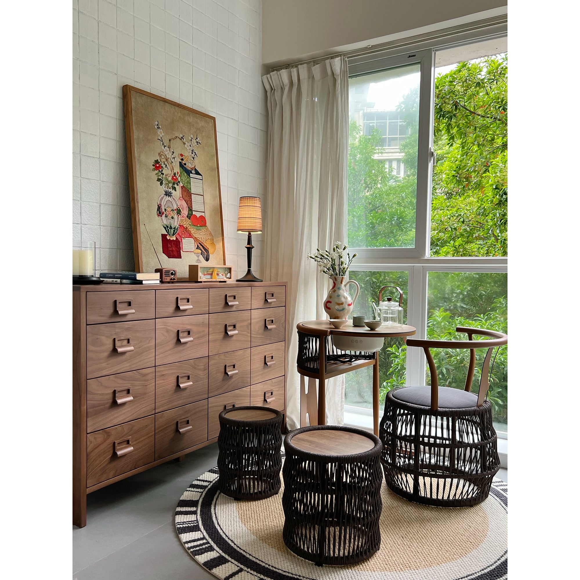Devon Black Table Lamp D709