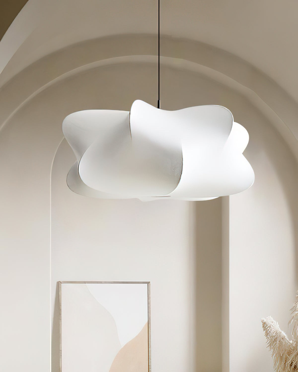 Sleek Modern Pendant Light - Adjustable Suspension for Dining Rooms M157