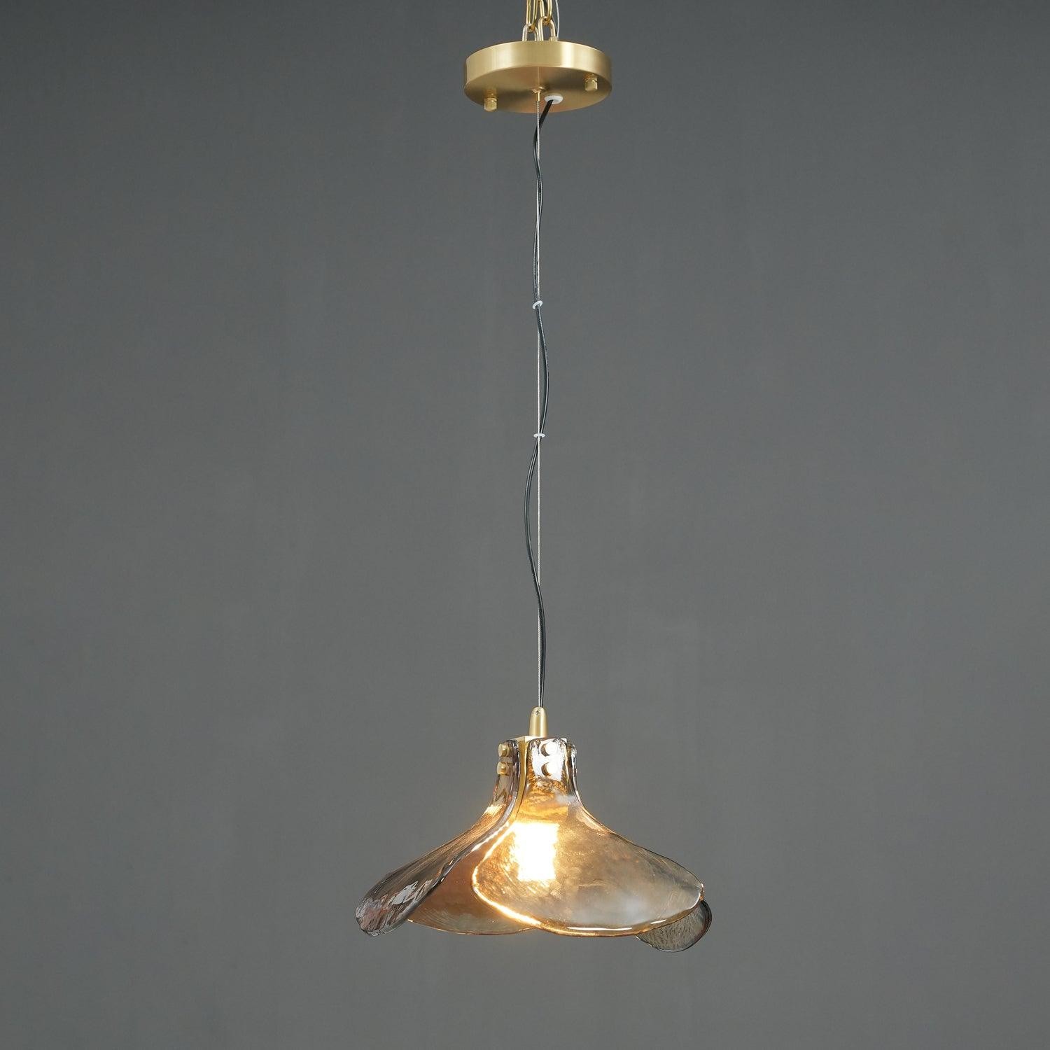 Vintage Clover Pendant Light M458