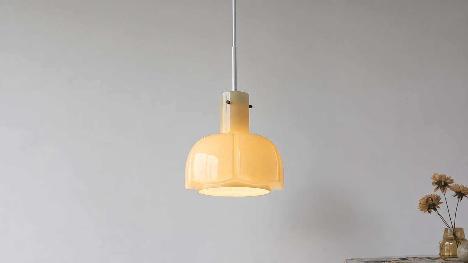 Szklana lampa wisząca M123 w stylu wiejskim, francuska, w ciepłym pomieszczeniu