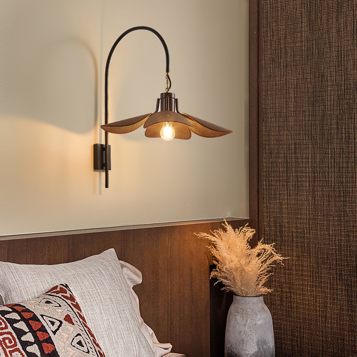 Retro Wabi-Sabi Style Petal Bloom Wall Lamp M33