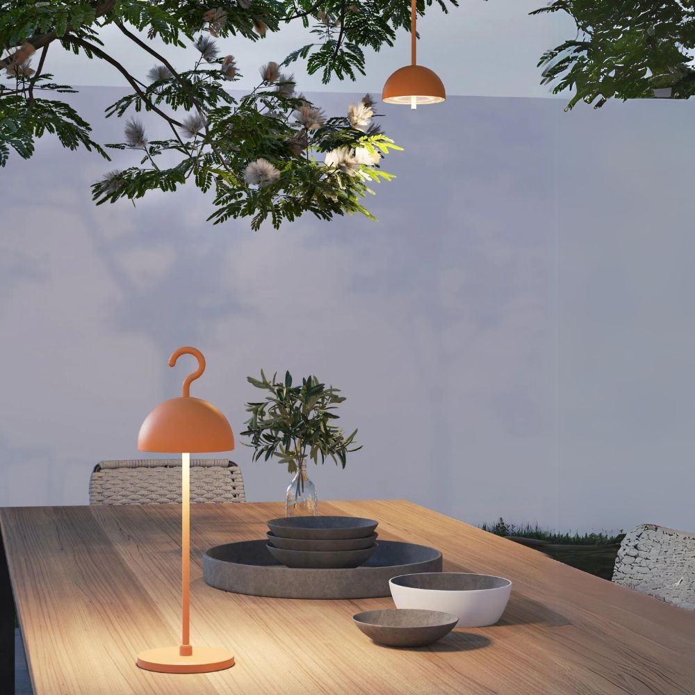 Creative Wireless Telescopic Portable Table Lamp S180