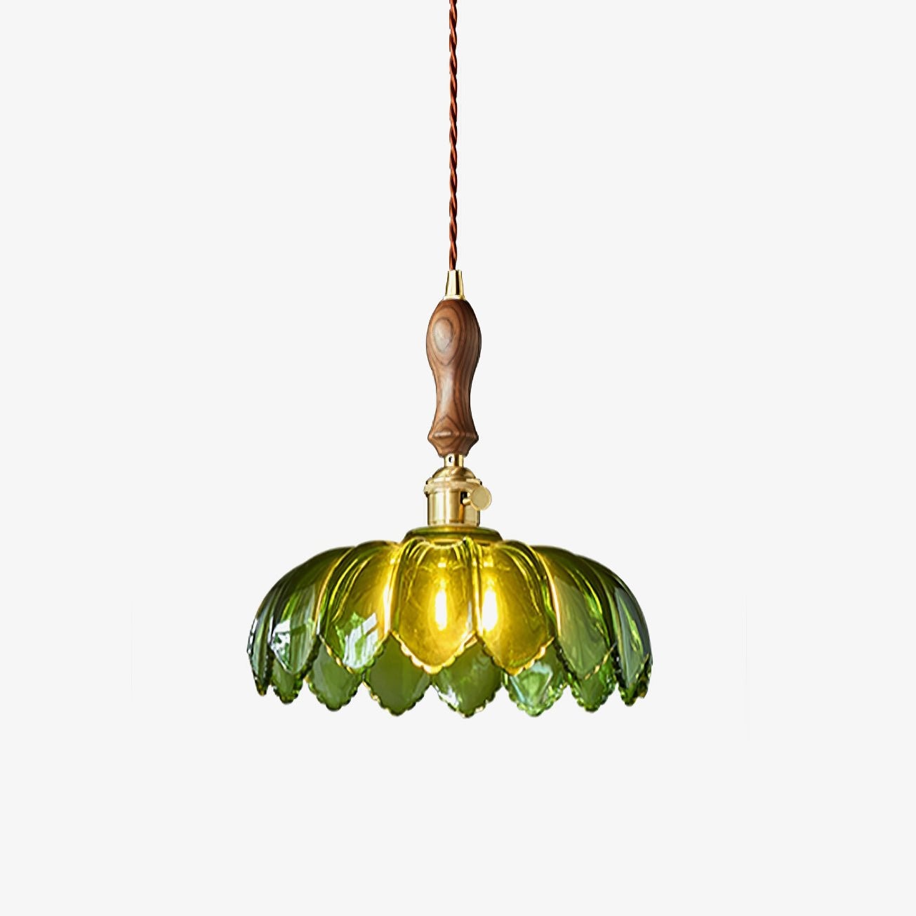 Retro pendellampe i petalgrønn M58 med synlig ledning og skjerm