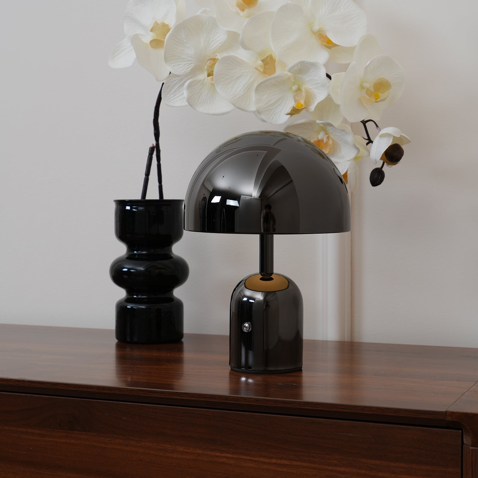 Smooth Mushroom Portable Table Lamp M176