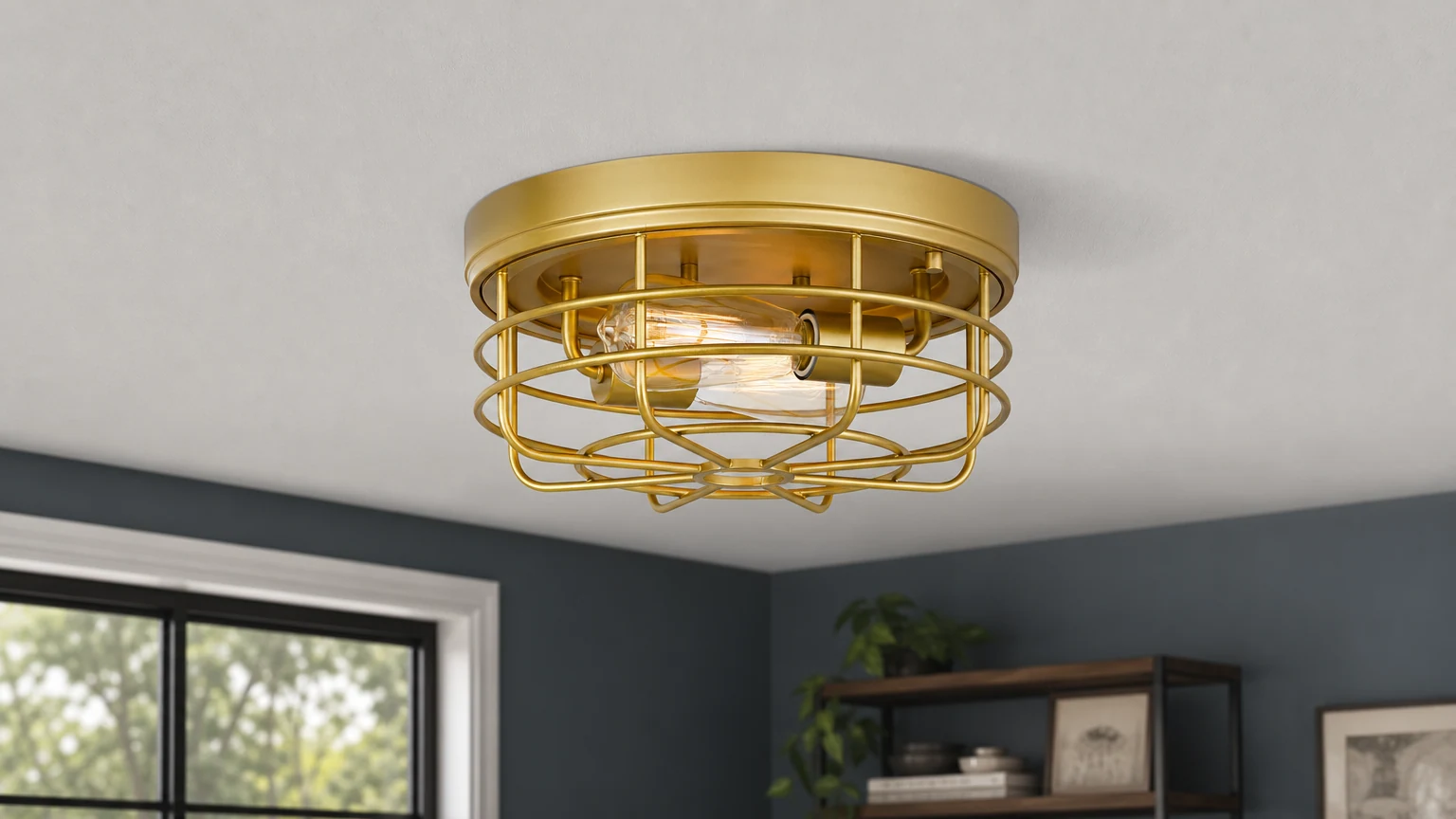 Przemysłowa, okrągła, metalowa lampa sufitowa do montażu podtynkowego, zainstalowana w pomieszczeniu