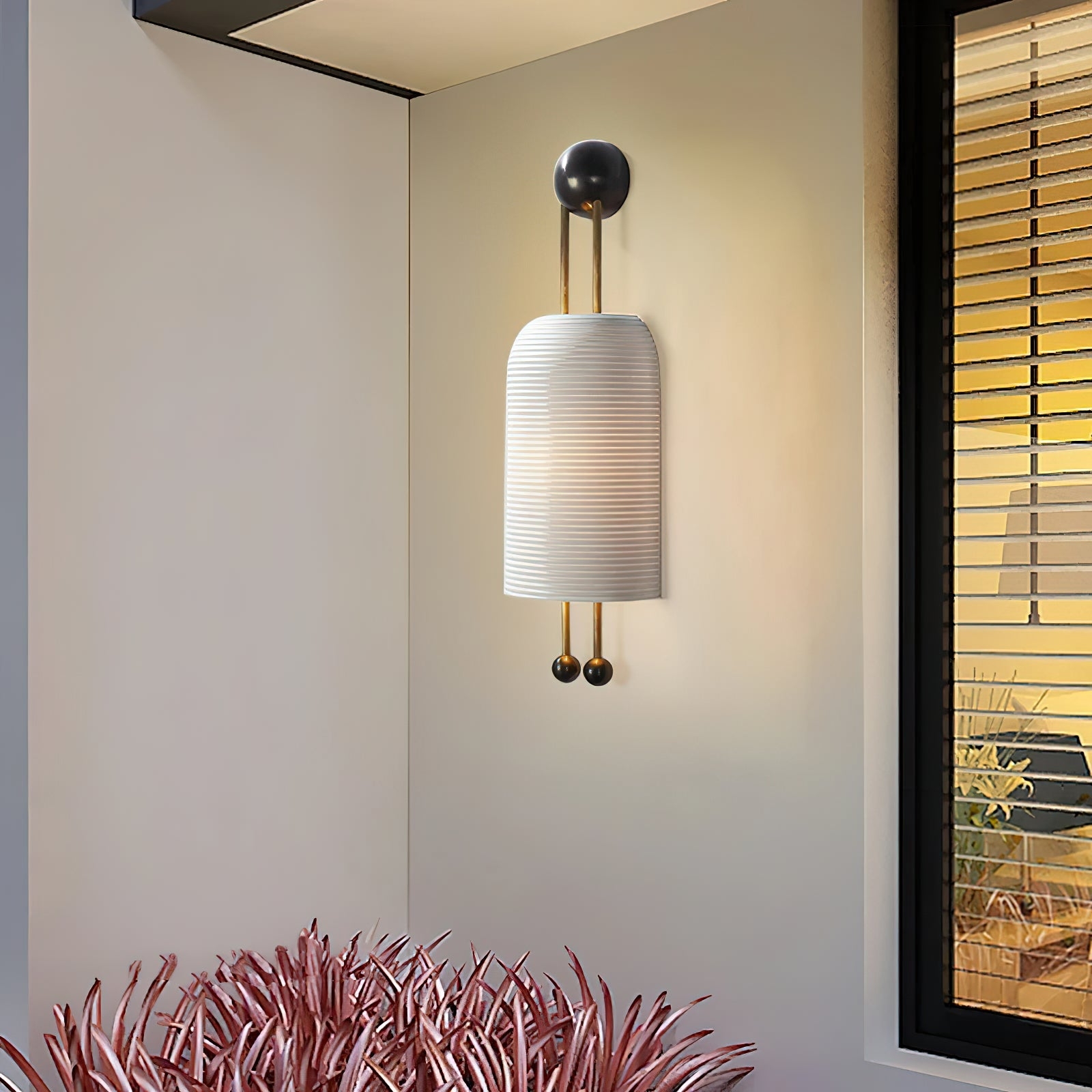 Lantern Glass Sconce D478