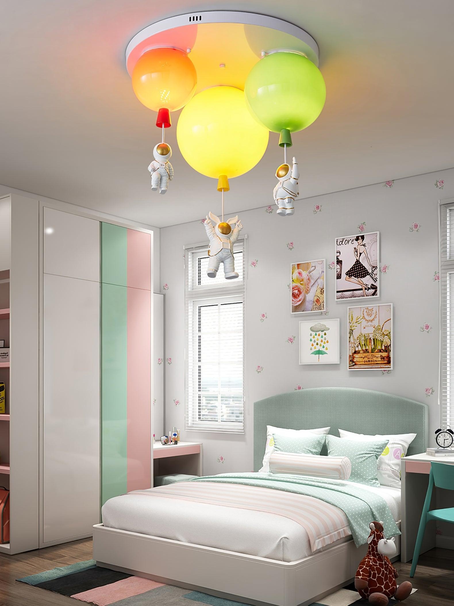 Astronaut Glossy Balloon Ceiling Lamp M494