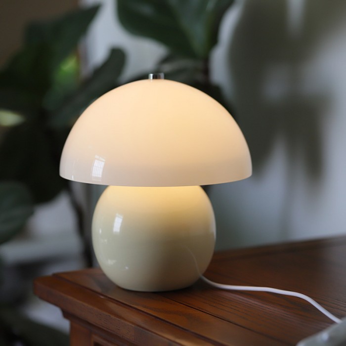 Cute Cream Mushroom Ceramic Table Lamp S178