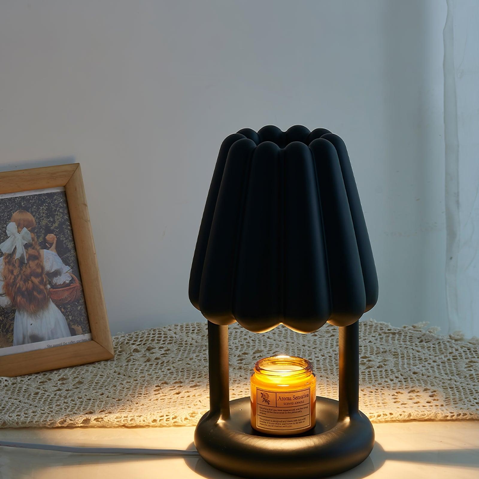 Ice Cream Flocked Resin Table Lamp M566