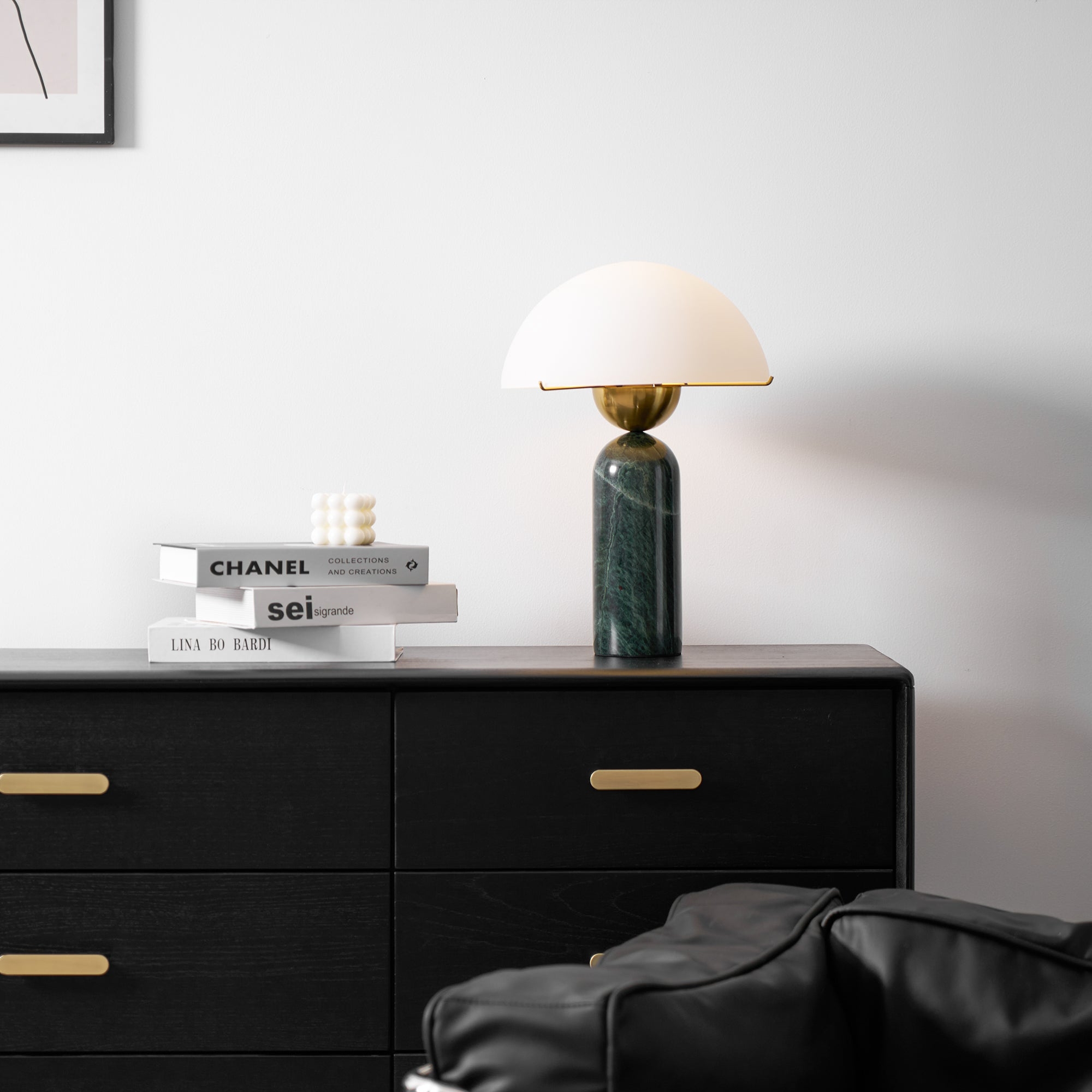 Peono Alabaster Table Lamp D440