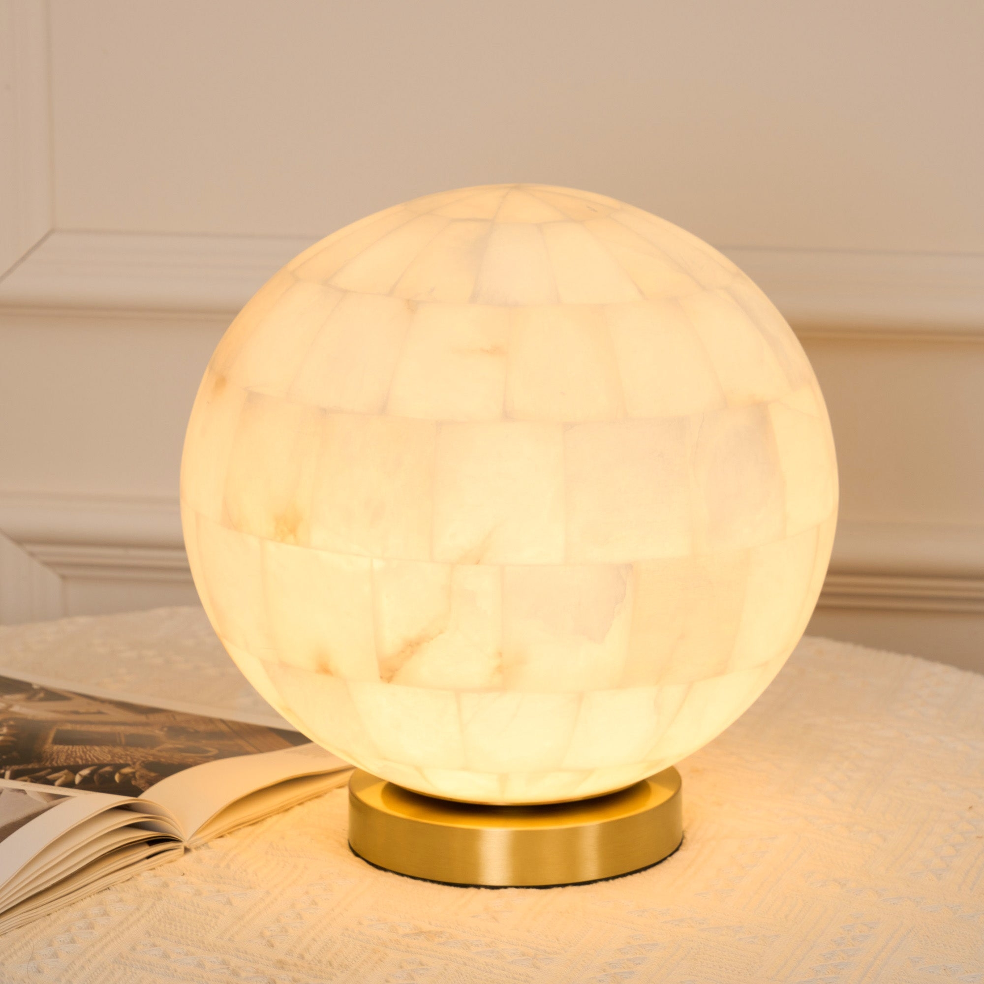Alabaster Ball Table Lamp D433