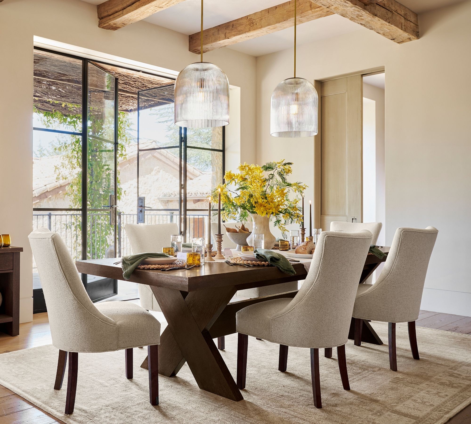 Bravira Ribbed Glass Pendant Light - Elegant Kitchen Island Lamp T073