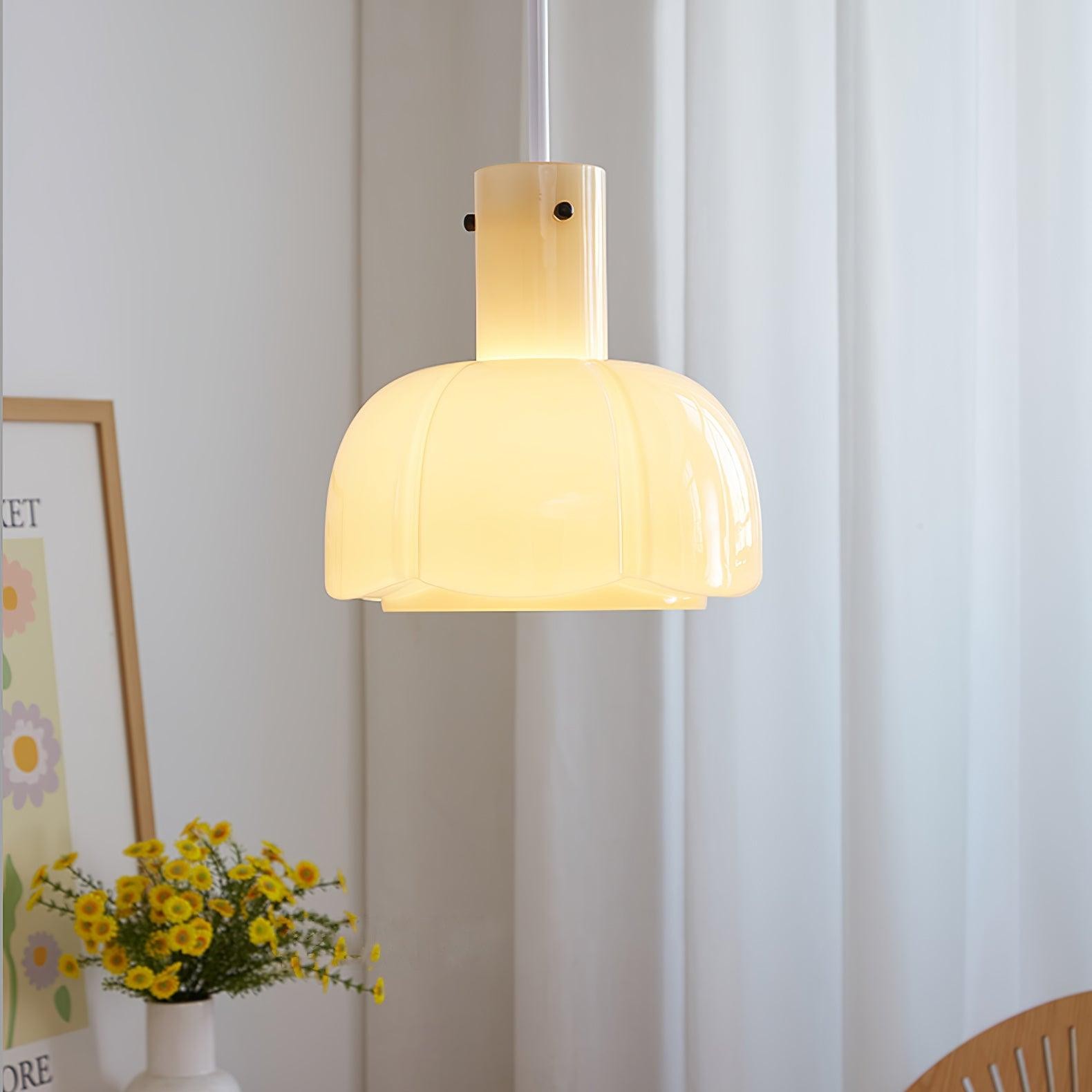 Medieval Style Glass Bud Pendant Lamp M457