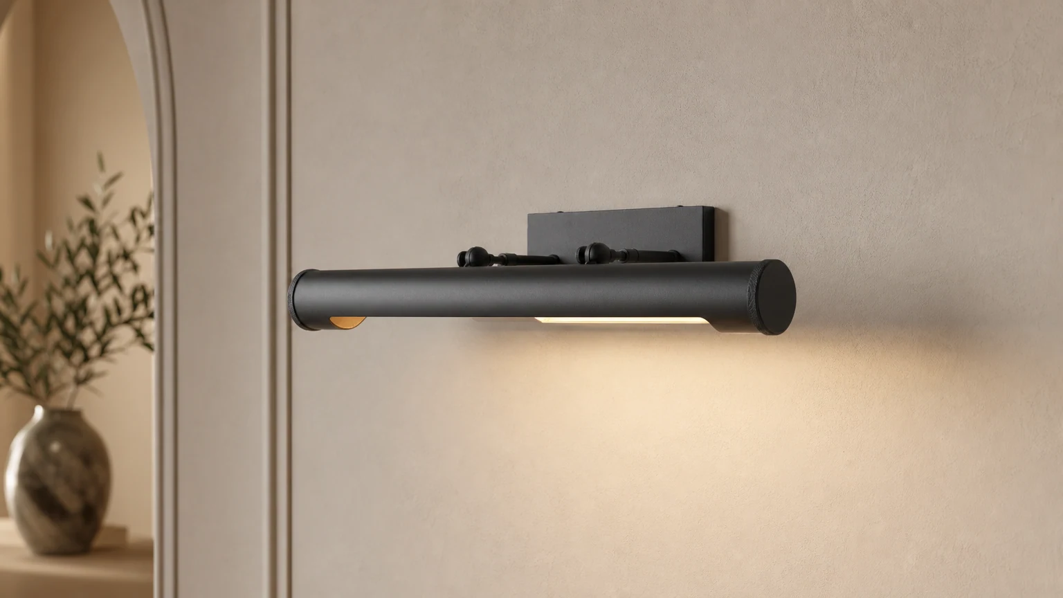 Lampa Modo Picture Light zainstalowana nad oprawioną grafiką ścienną