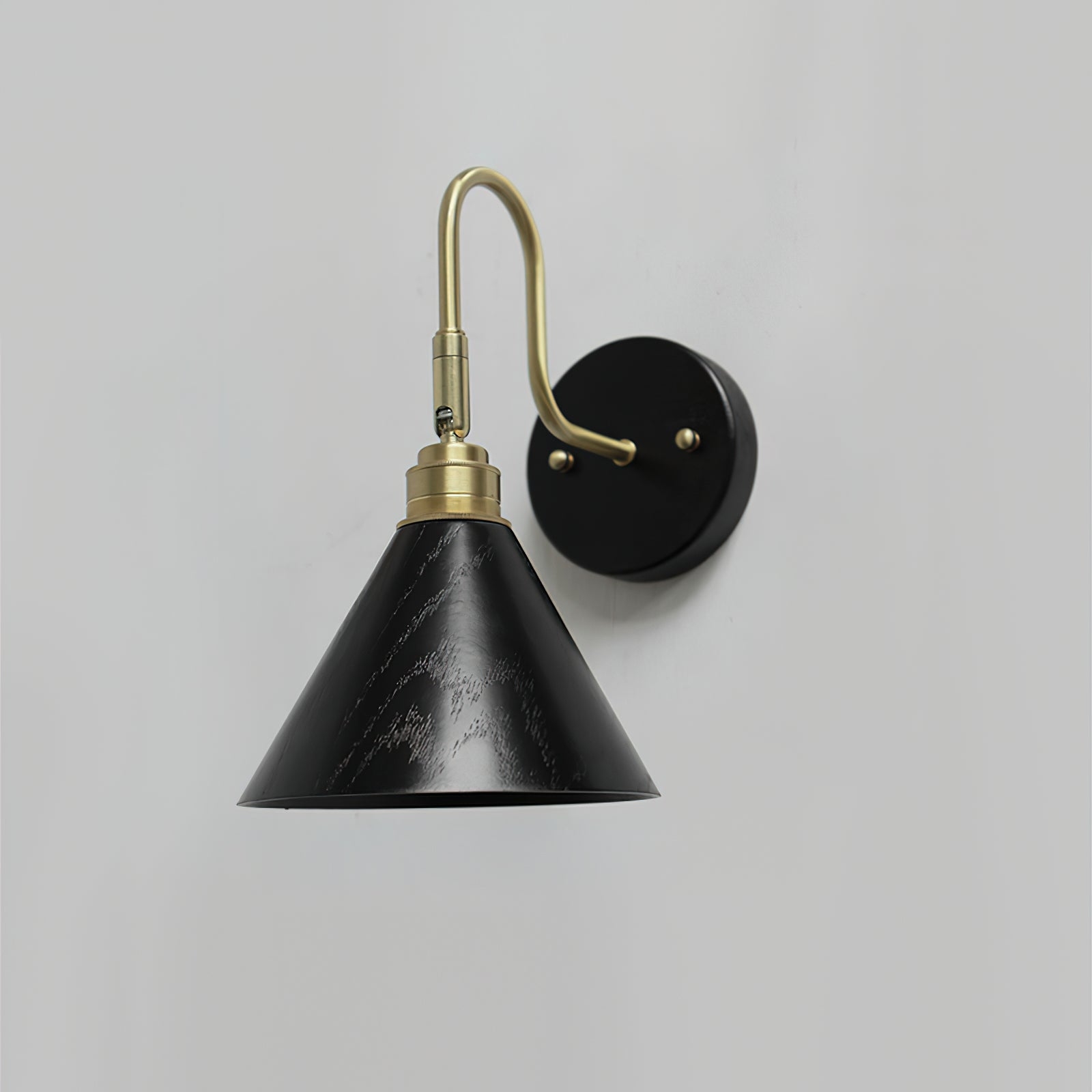 Conira Wall Lamp D186