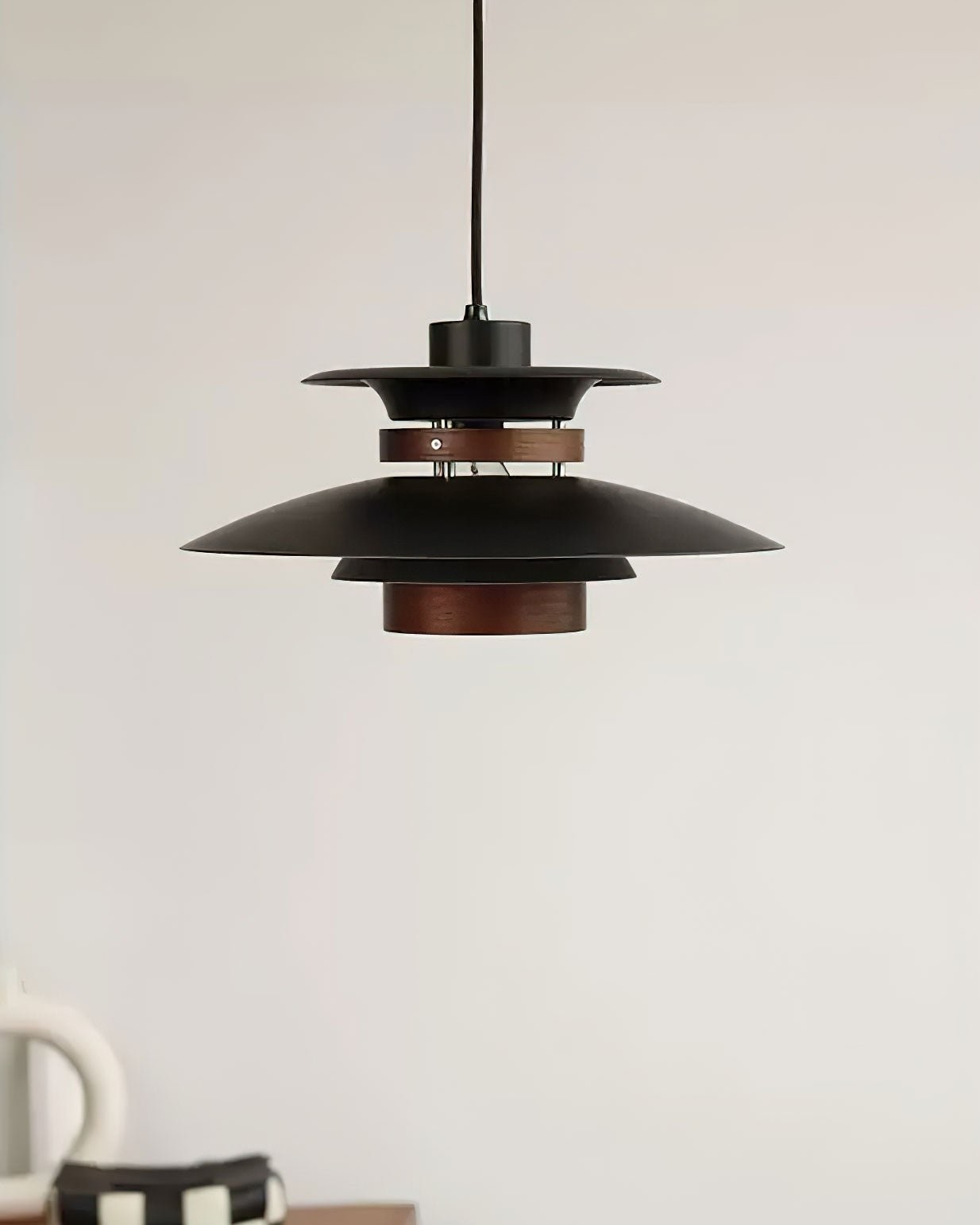 Luxurious and Stylish Layered Pendant Light M45