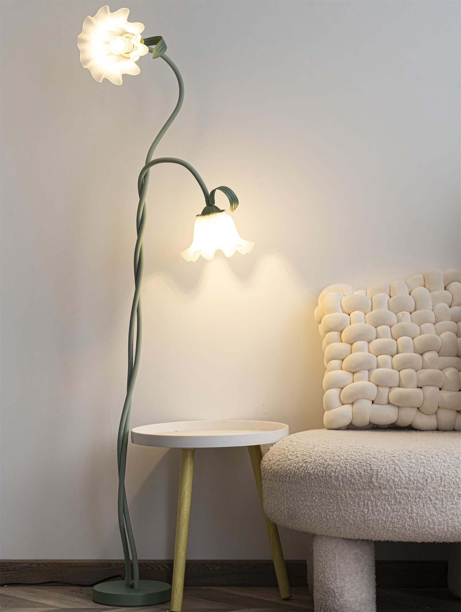 Creative Multi-Head Winding Flower Shape Floor Lamp M175