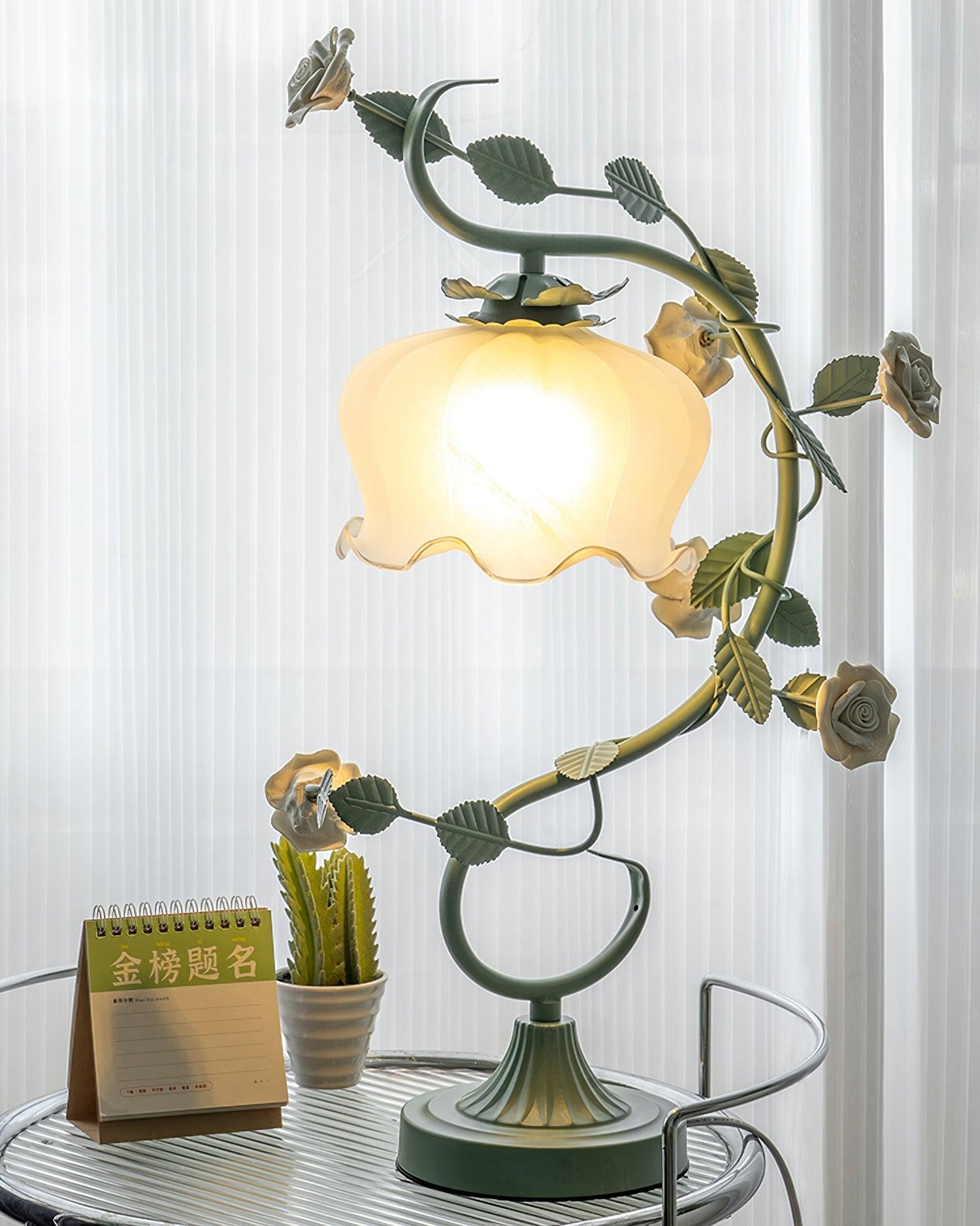 Green Pink White Rose Flower Table Lamp M209